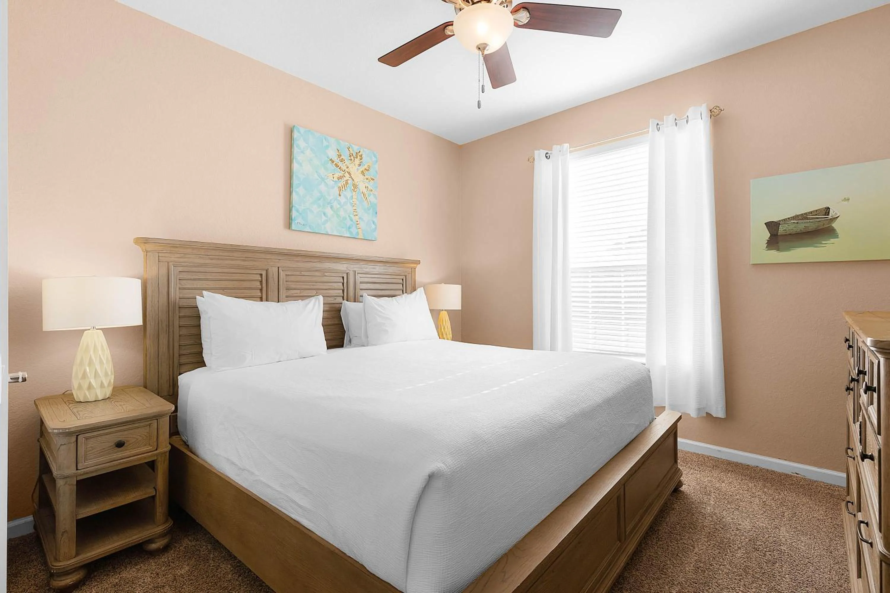 Bedroom, Bed in Orlando Resort Rentals at Universal Boulevard