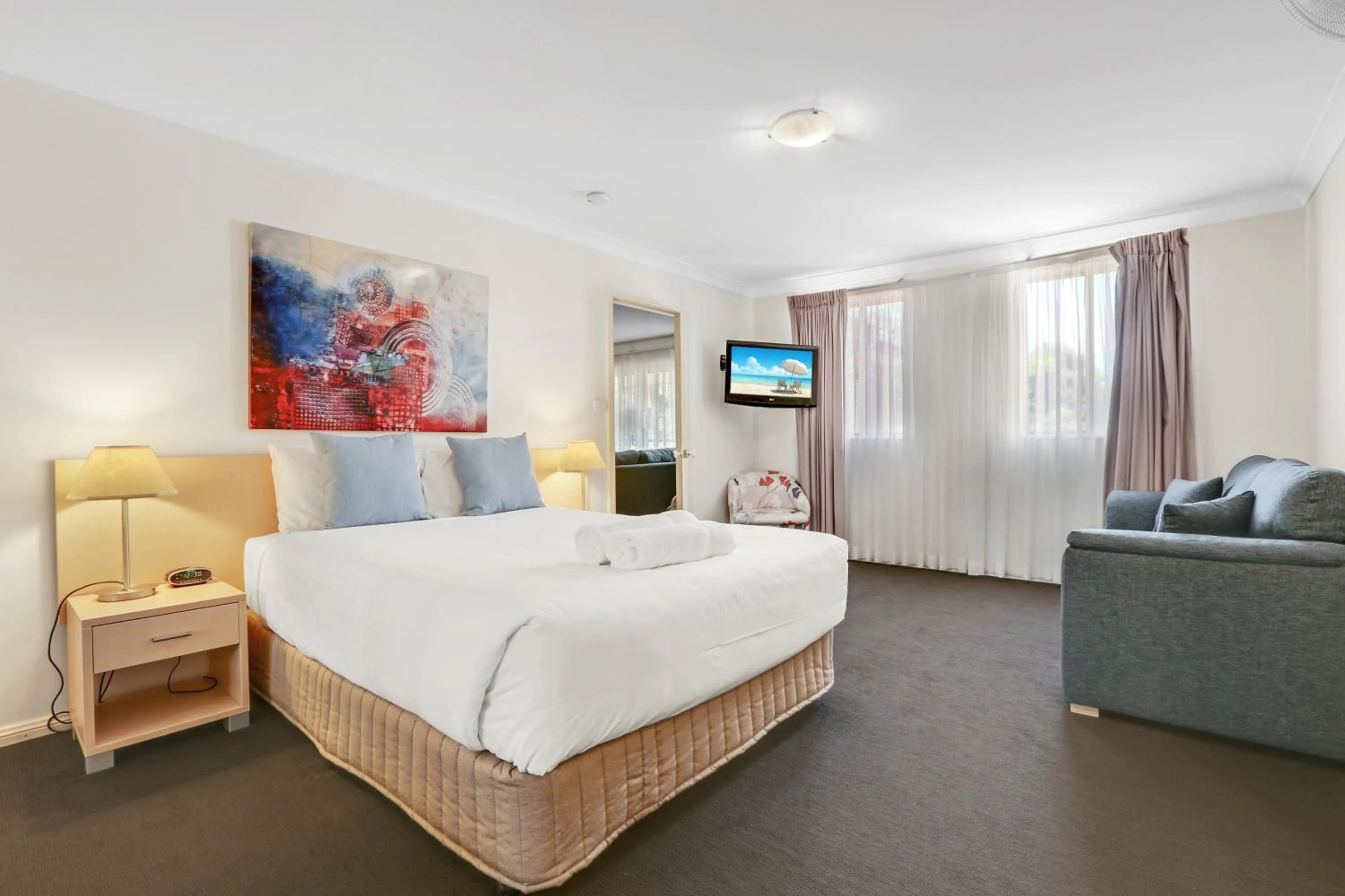 Bedroom, Bed in Terralong Terrace Apartments
