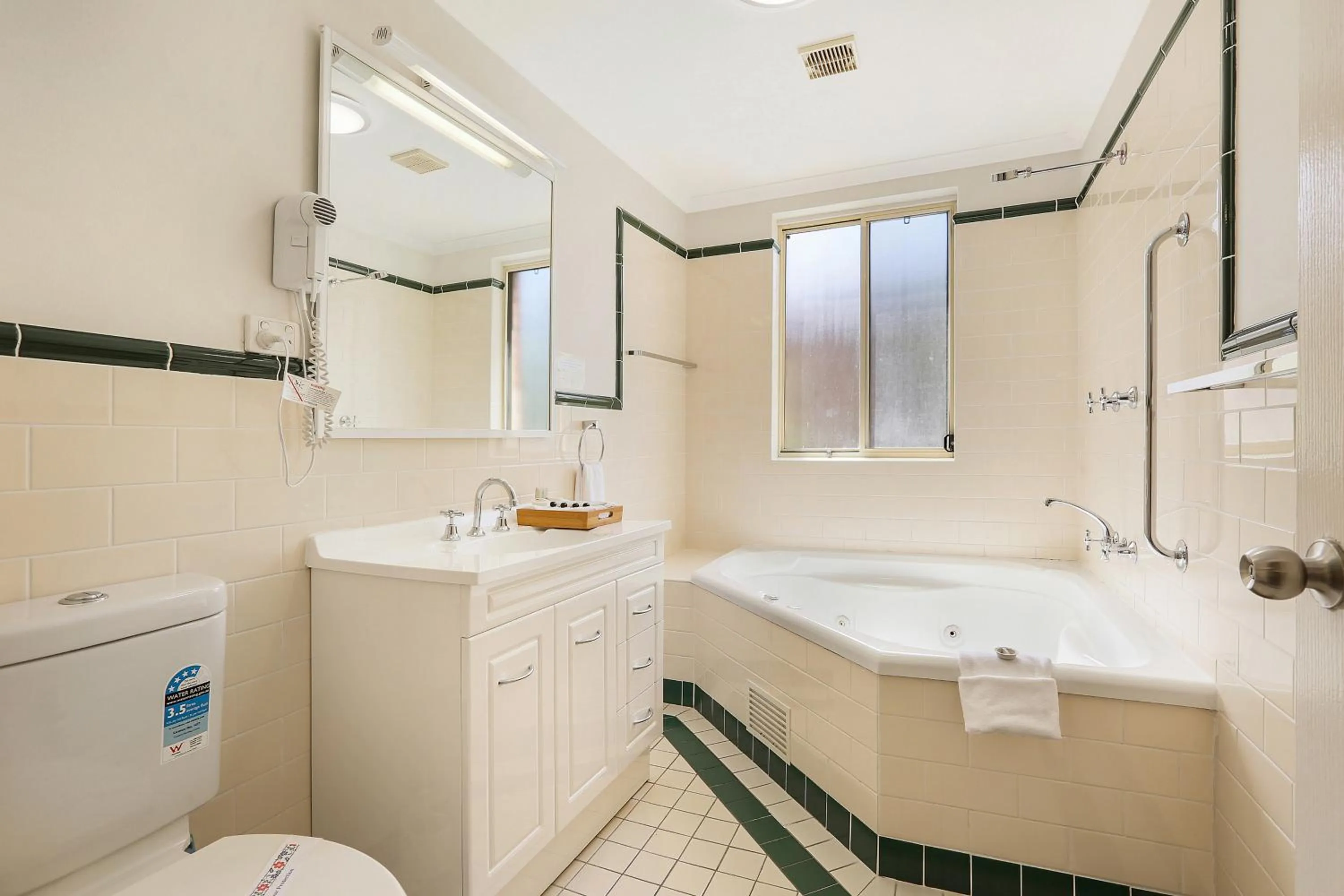 Shower in Terralong Terrace Apartments