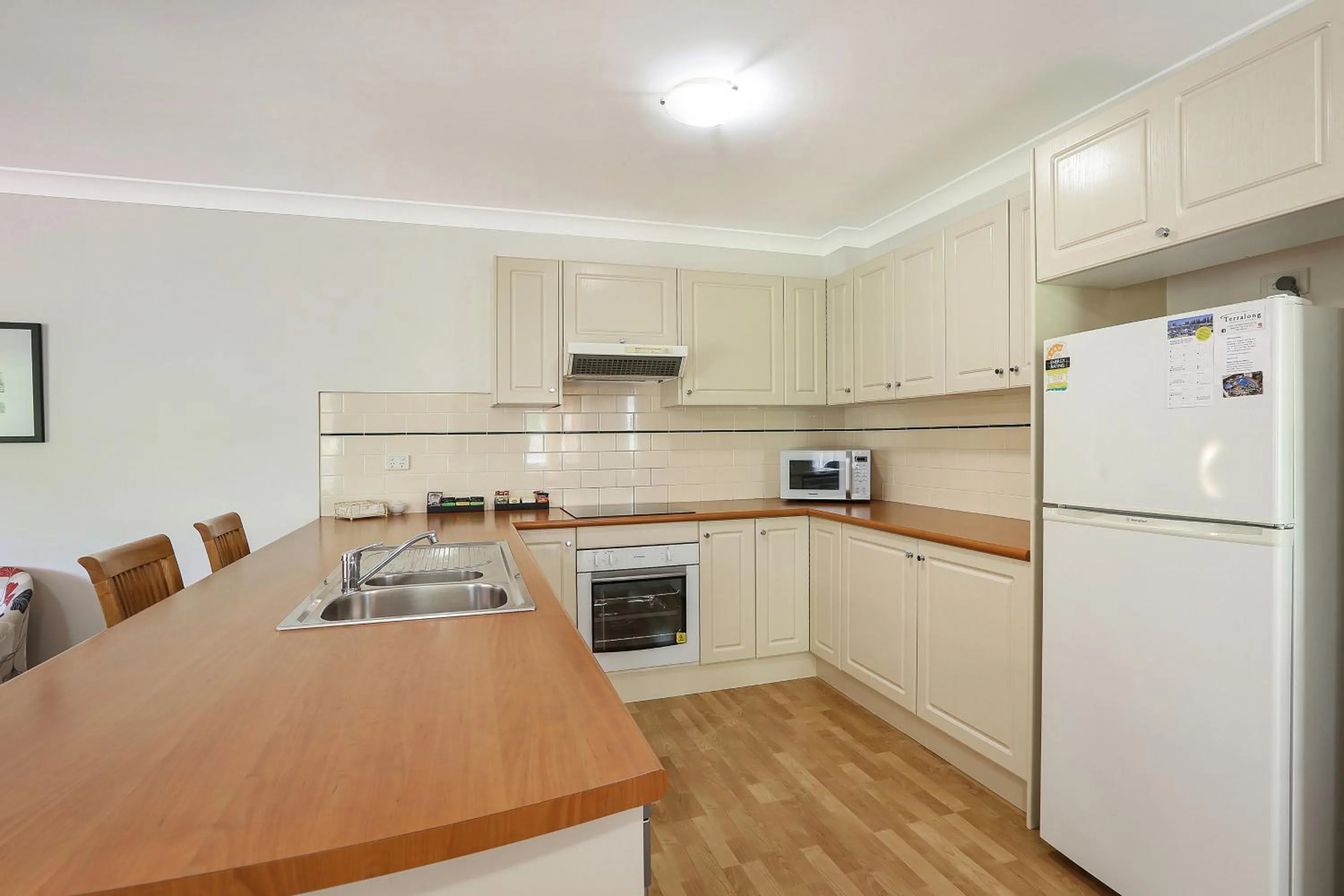 Kitchen or kitchenette in Terralong Terrace Apartments