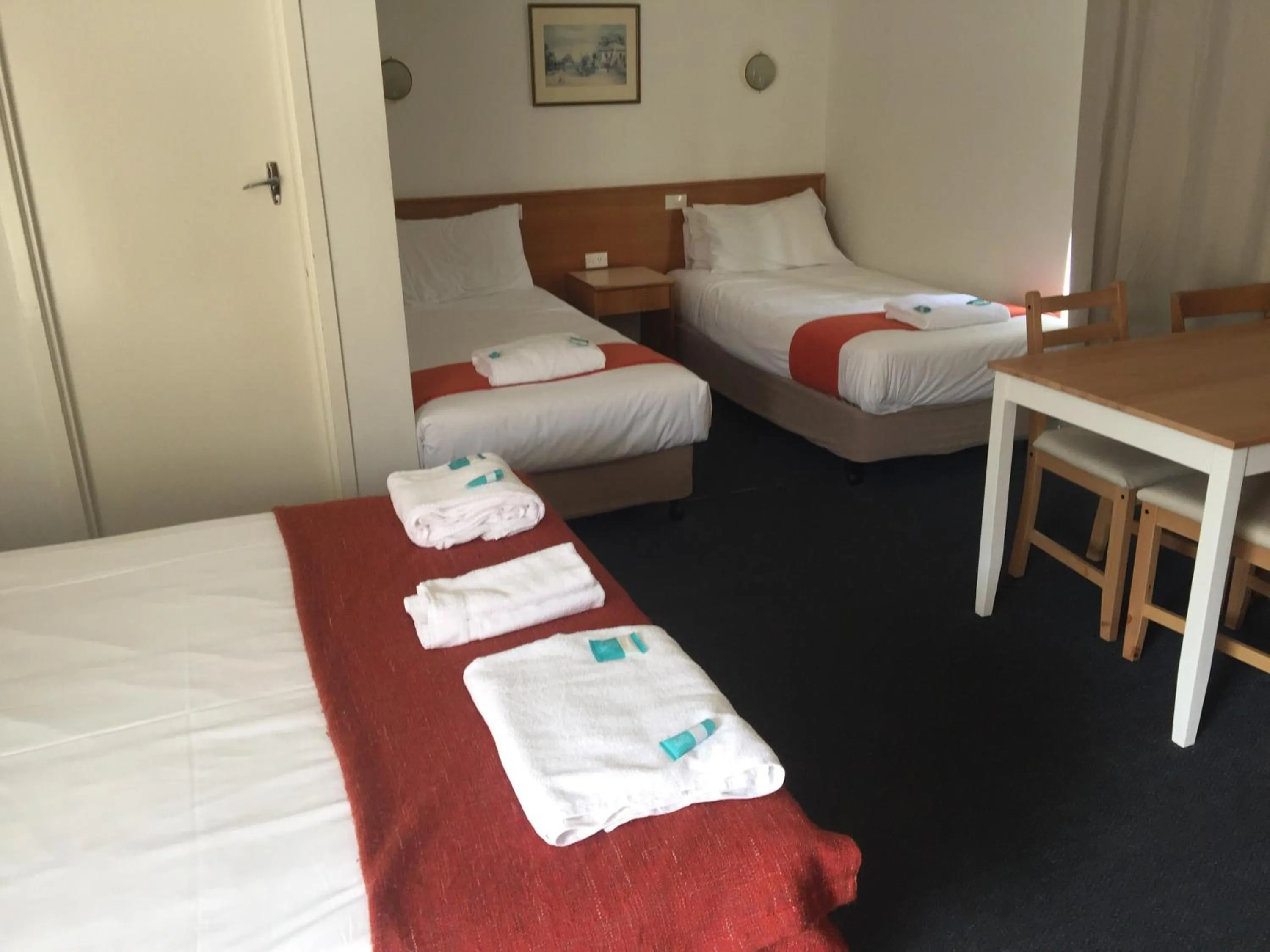 Photo of the whole room, Bed in Huskisson Bayside Resort