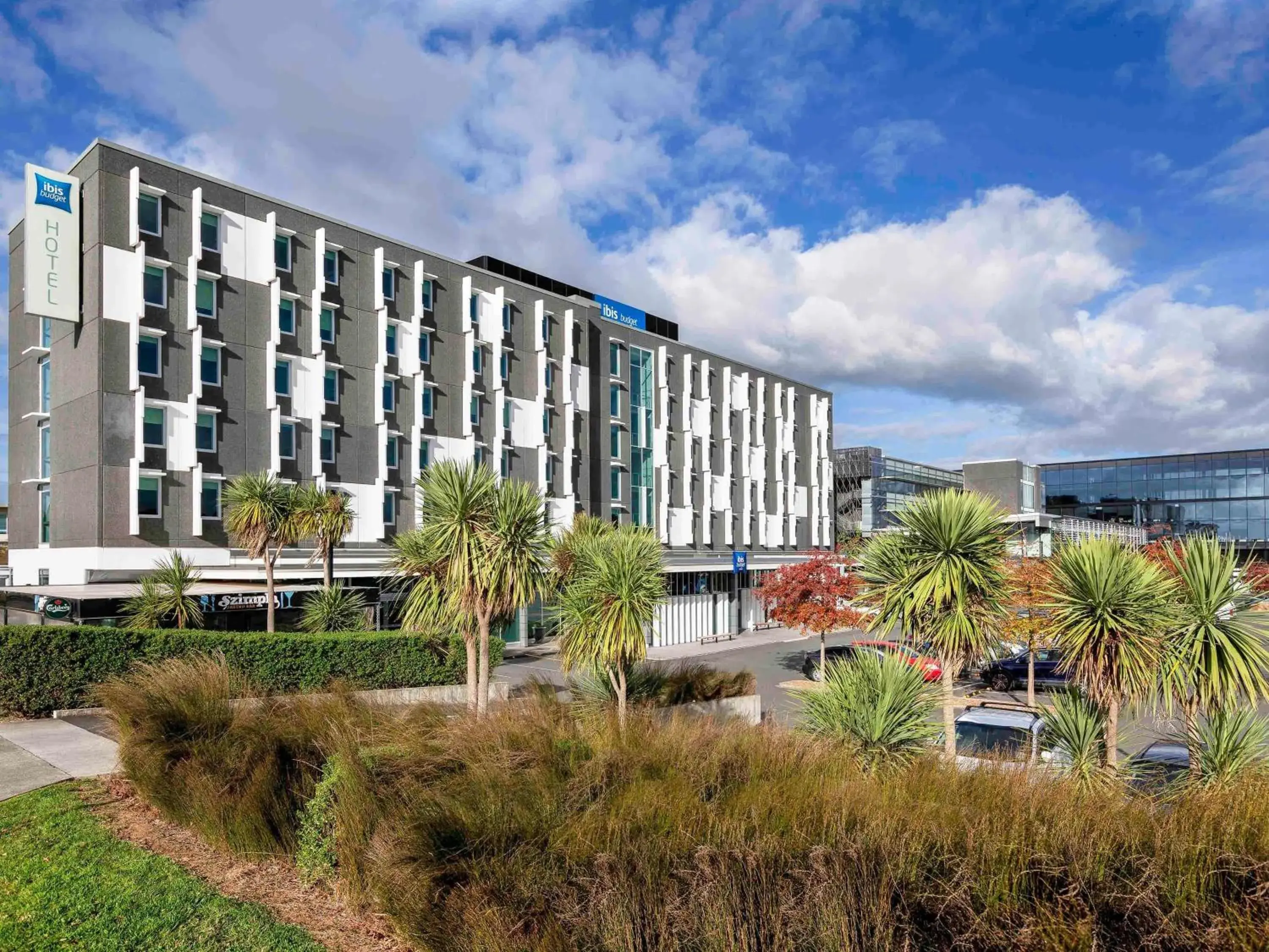 Property building in ibis Budget Auckland Airport Property building in ibis Budget Auckland Airport