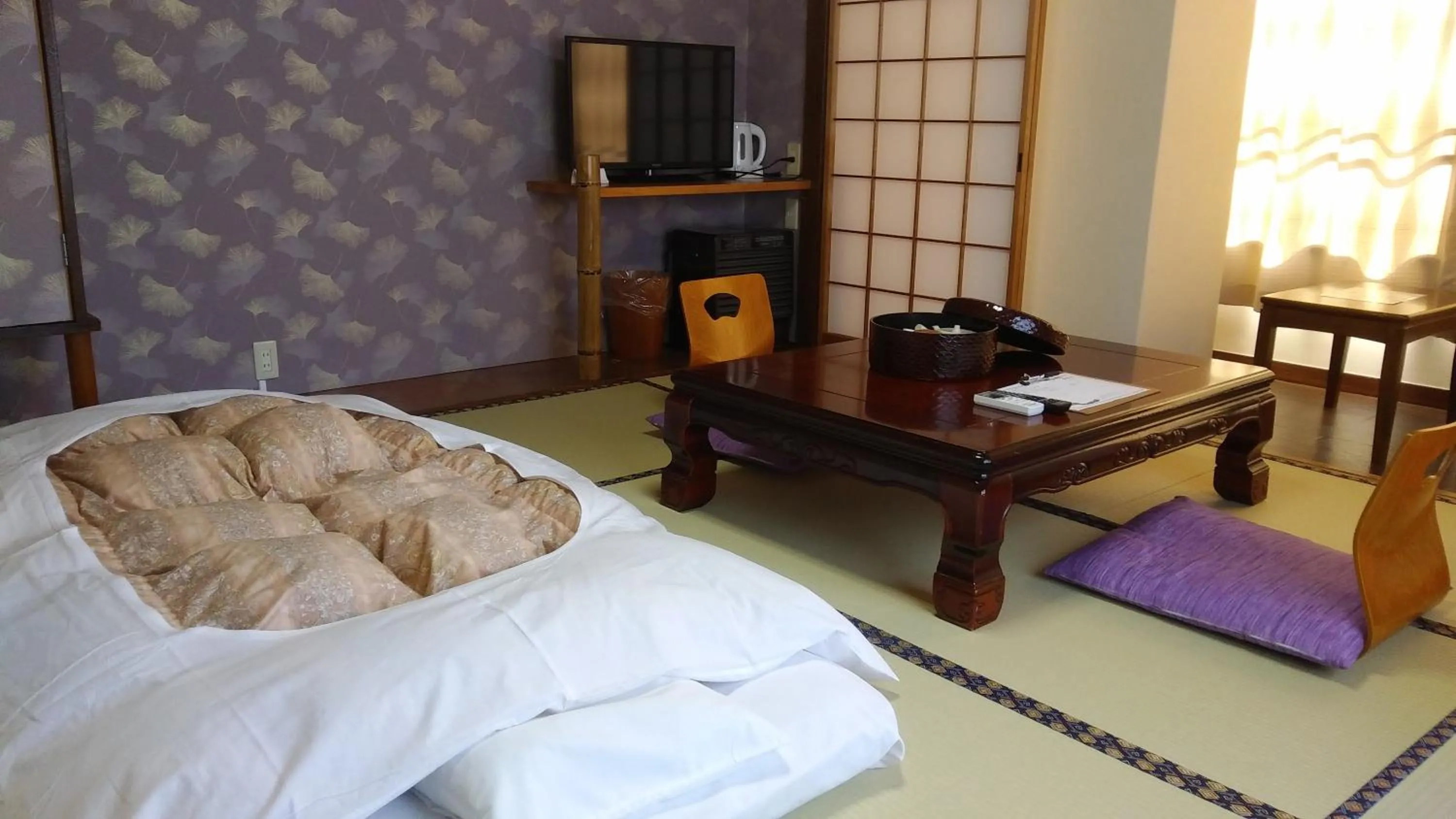 Bed in Oyado Matsubaya