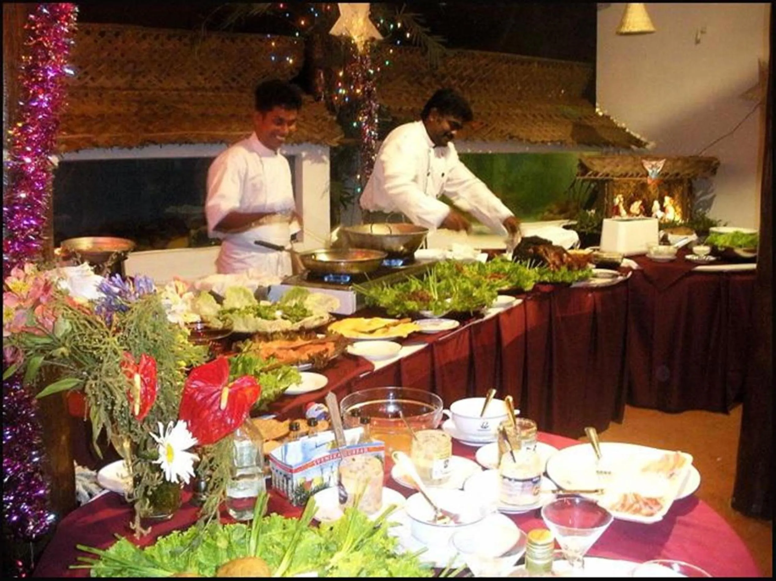 Restaurant/places to eat in Dalmanuta Gardens