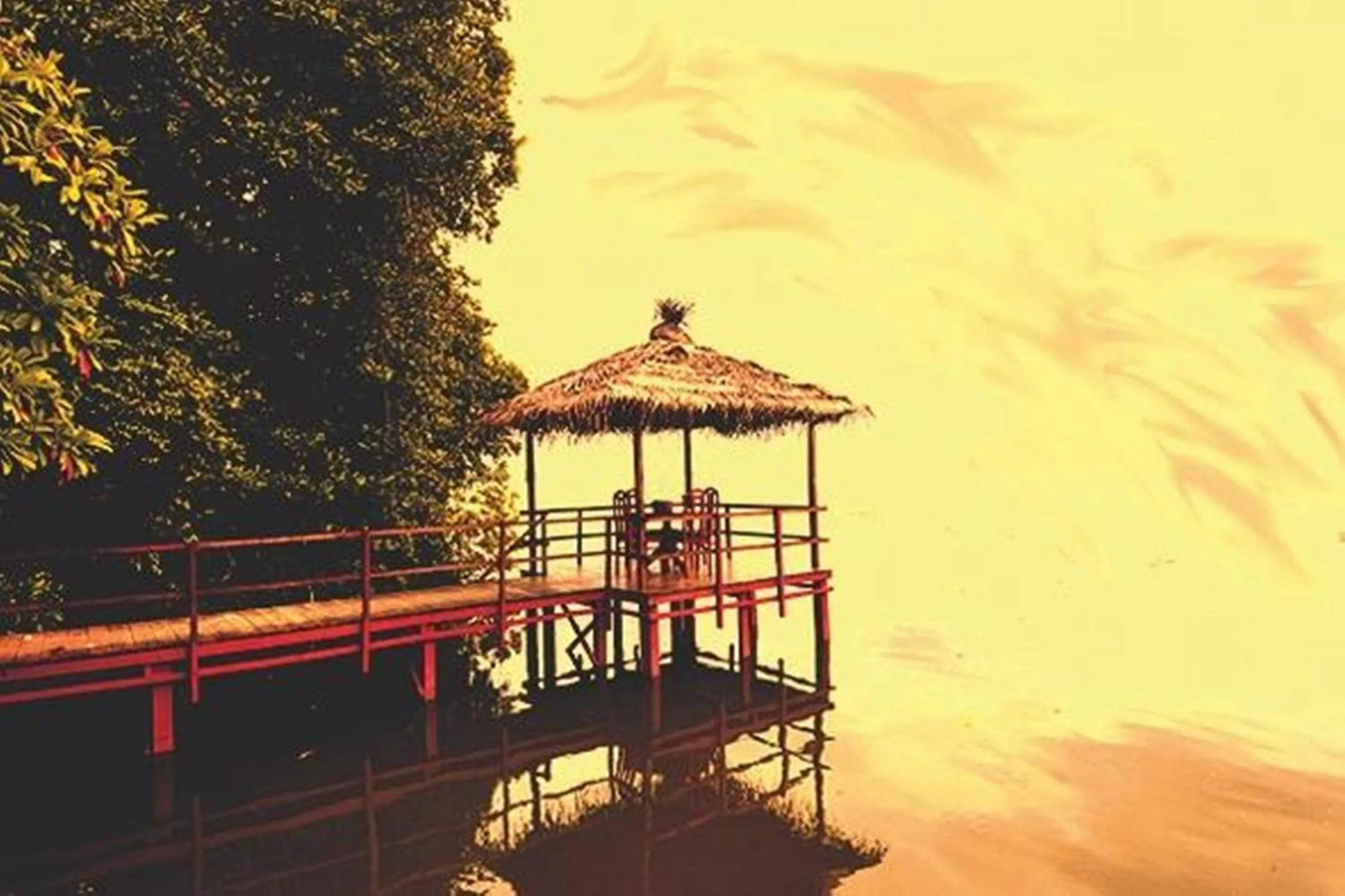 Restaurant/places to eat in Dalmanuta Gardens