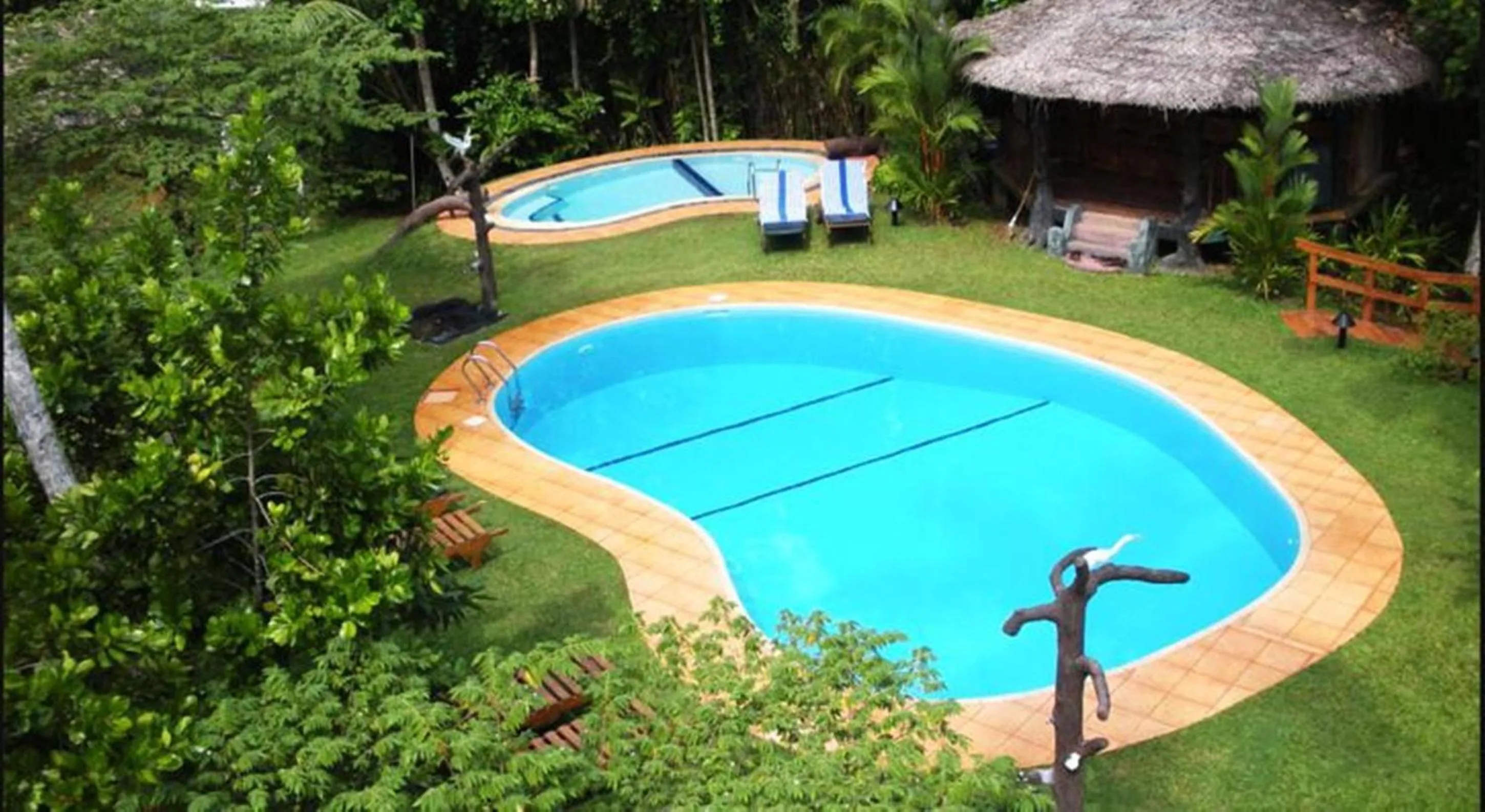 Pool view in Dalmanuta Gardens