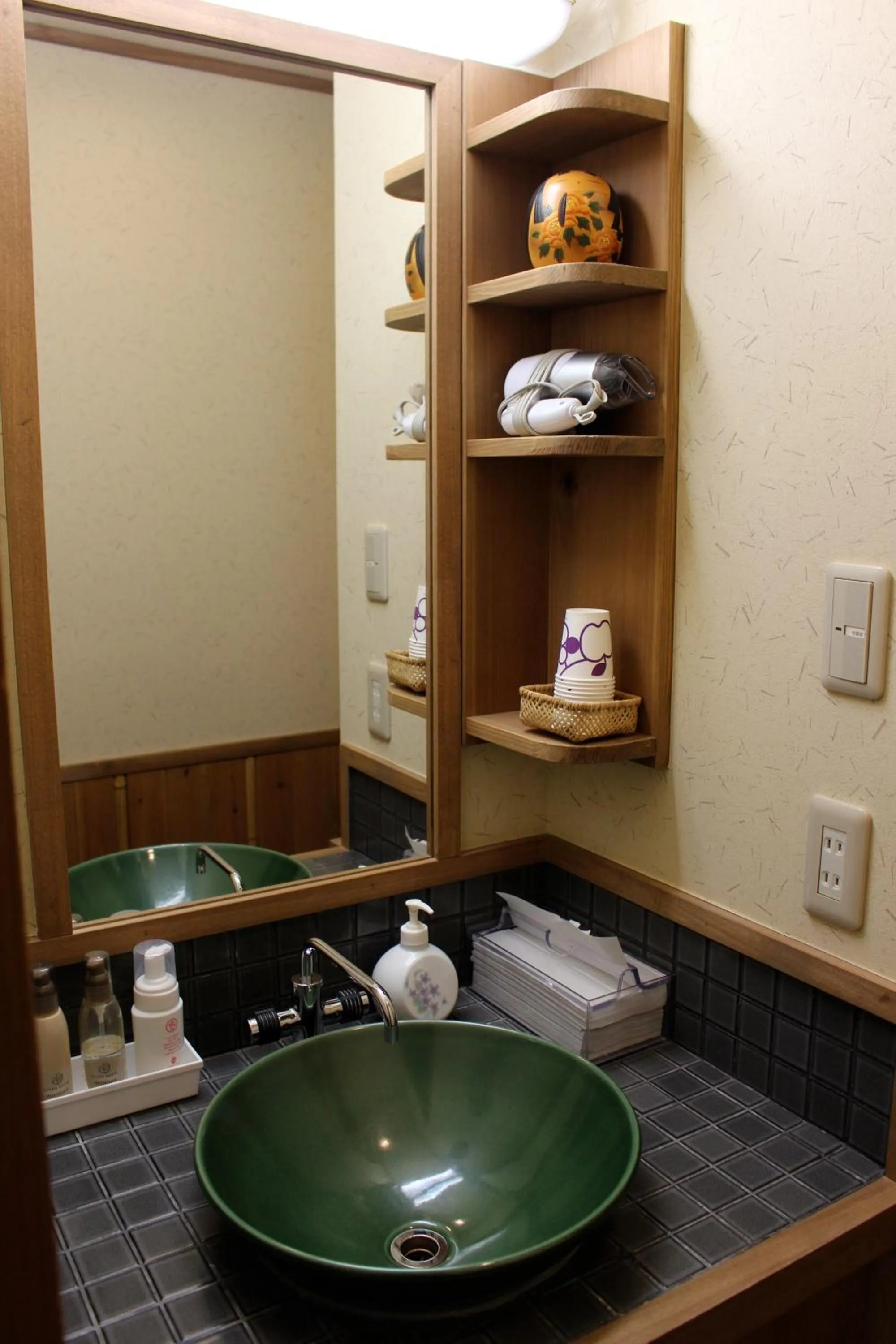 Photo of the whole room in Super Hydrogen Rich Spa Yado Kanzan