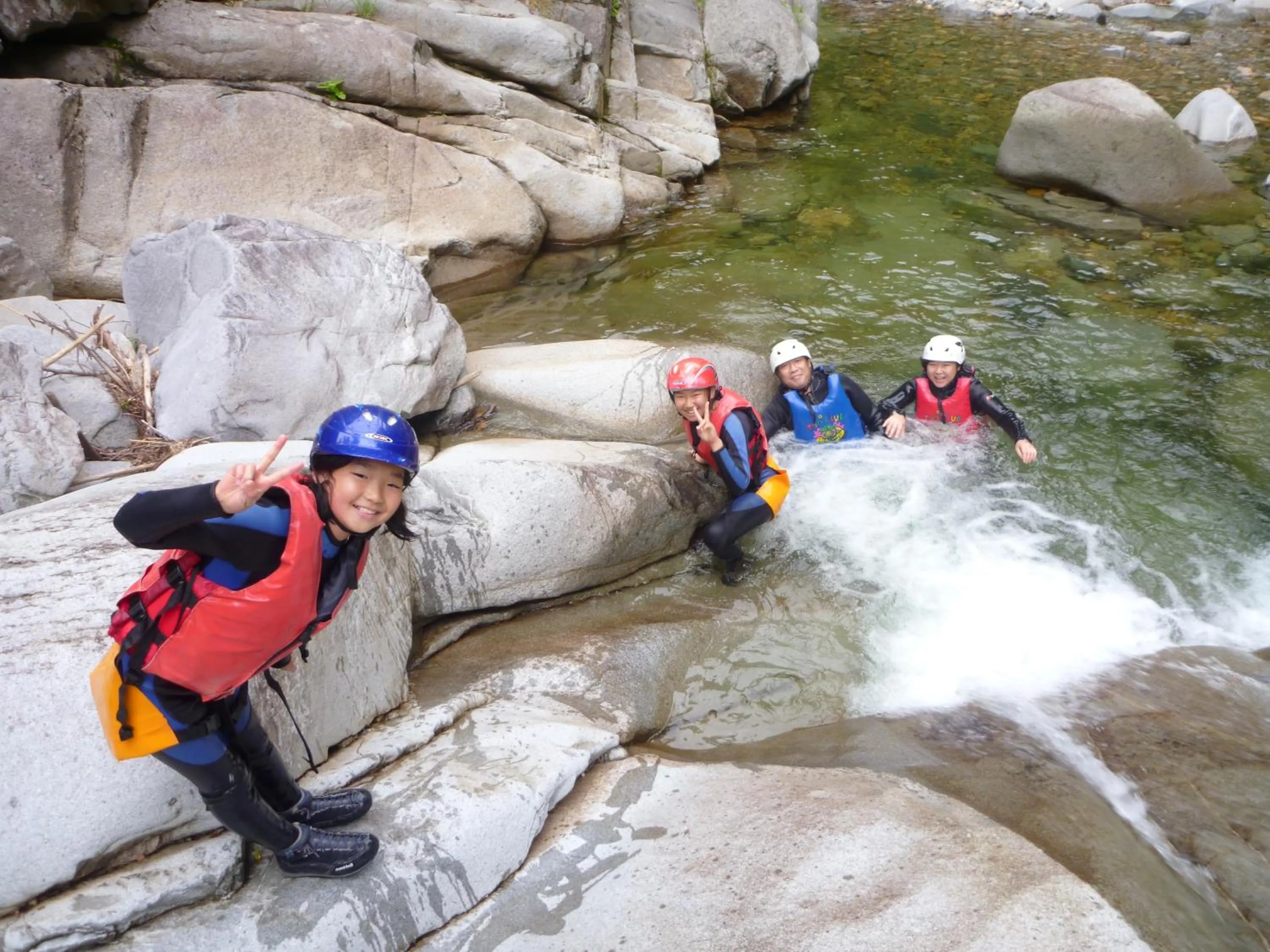 Activities in Super Hydrogen Rich Spa Yado Kanzan