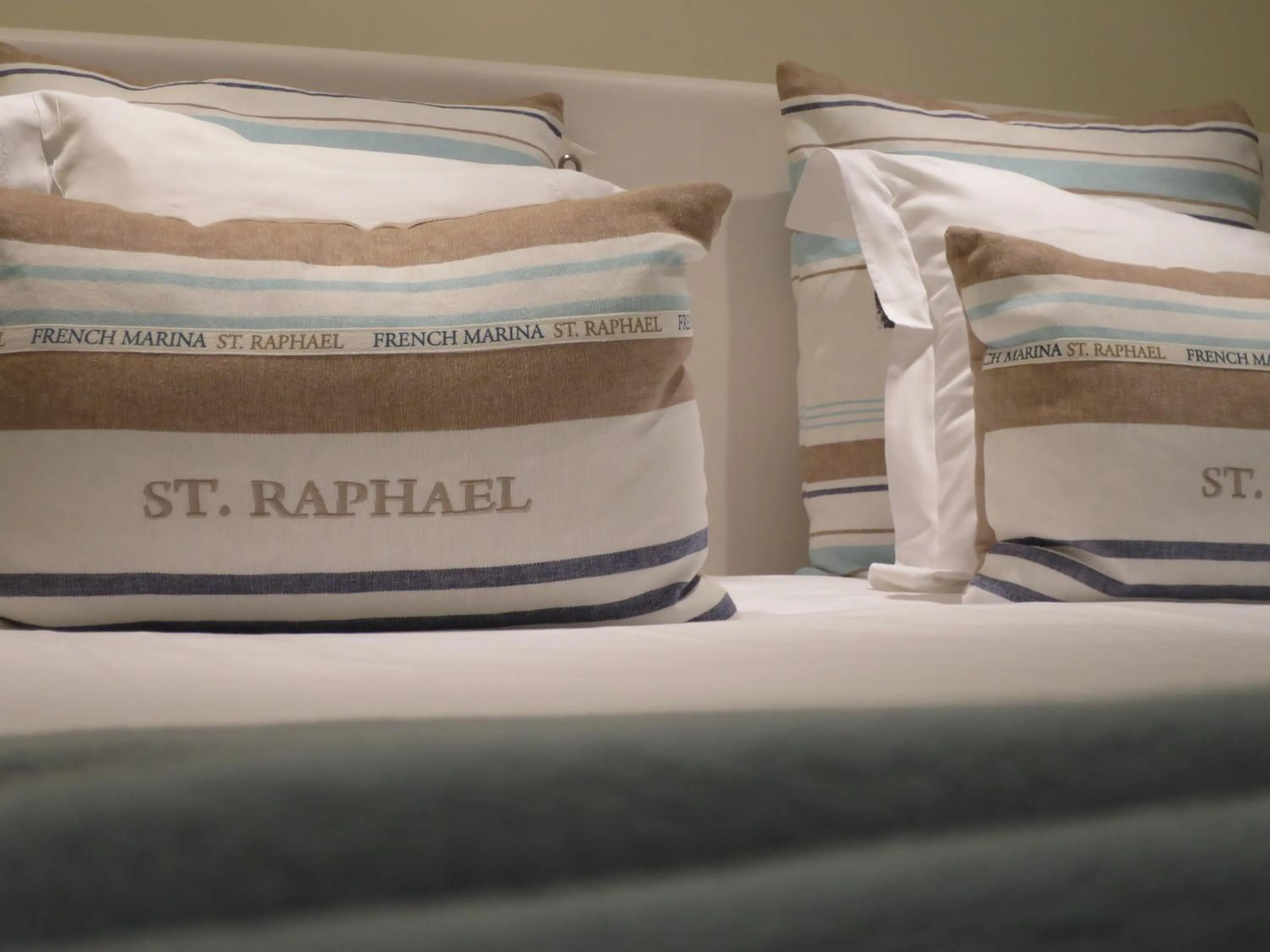 Decorative detail, Bed in Hotel Alegria