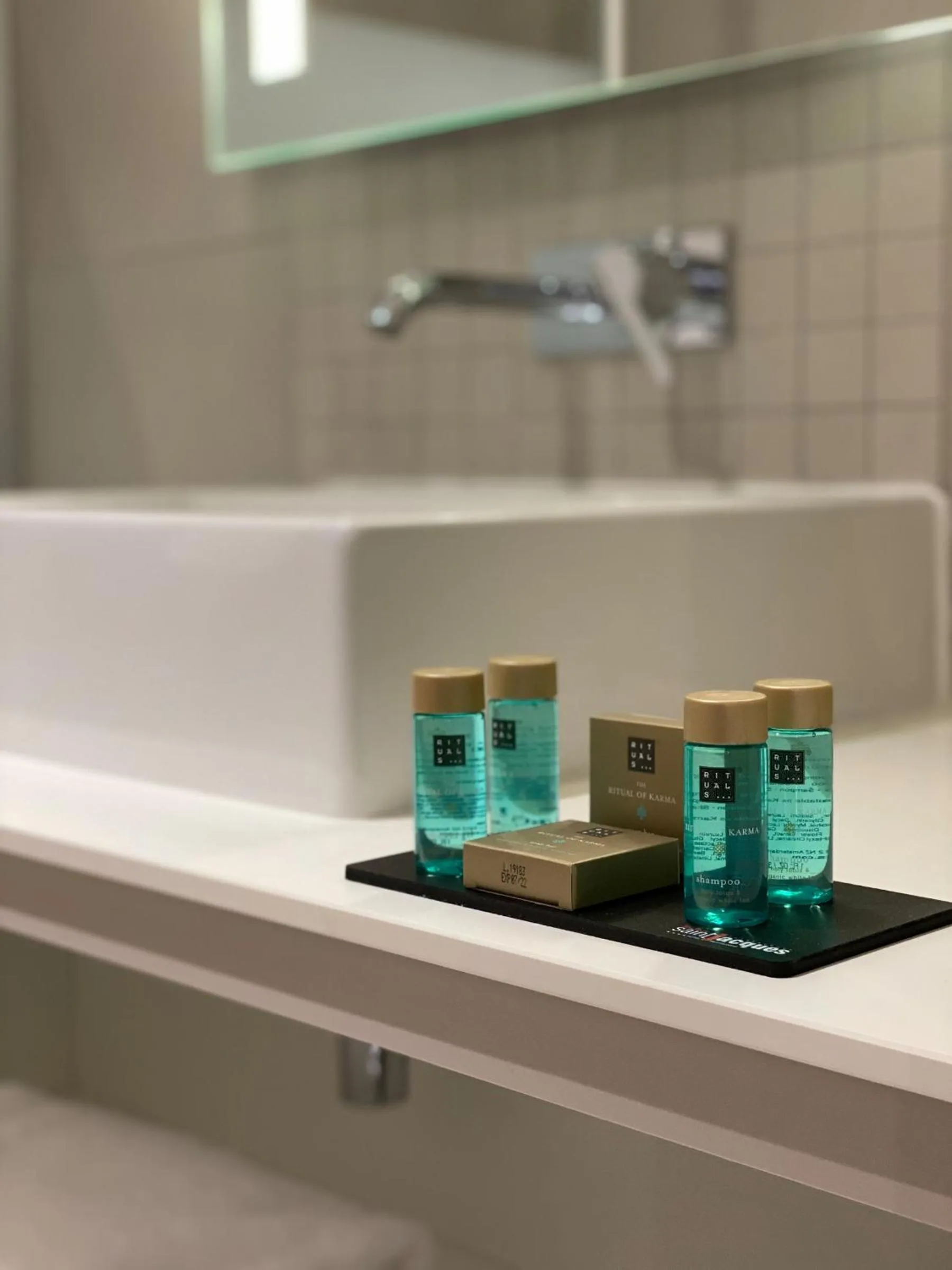 Logis Hotel Relais Saint Jacques - Châteauroux