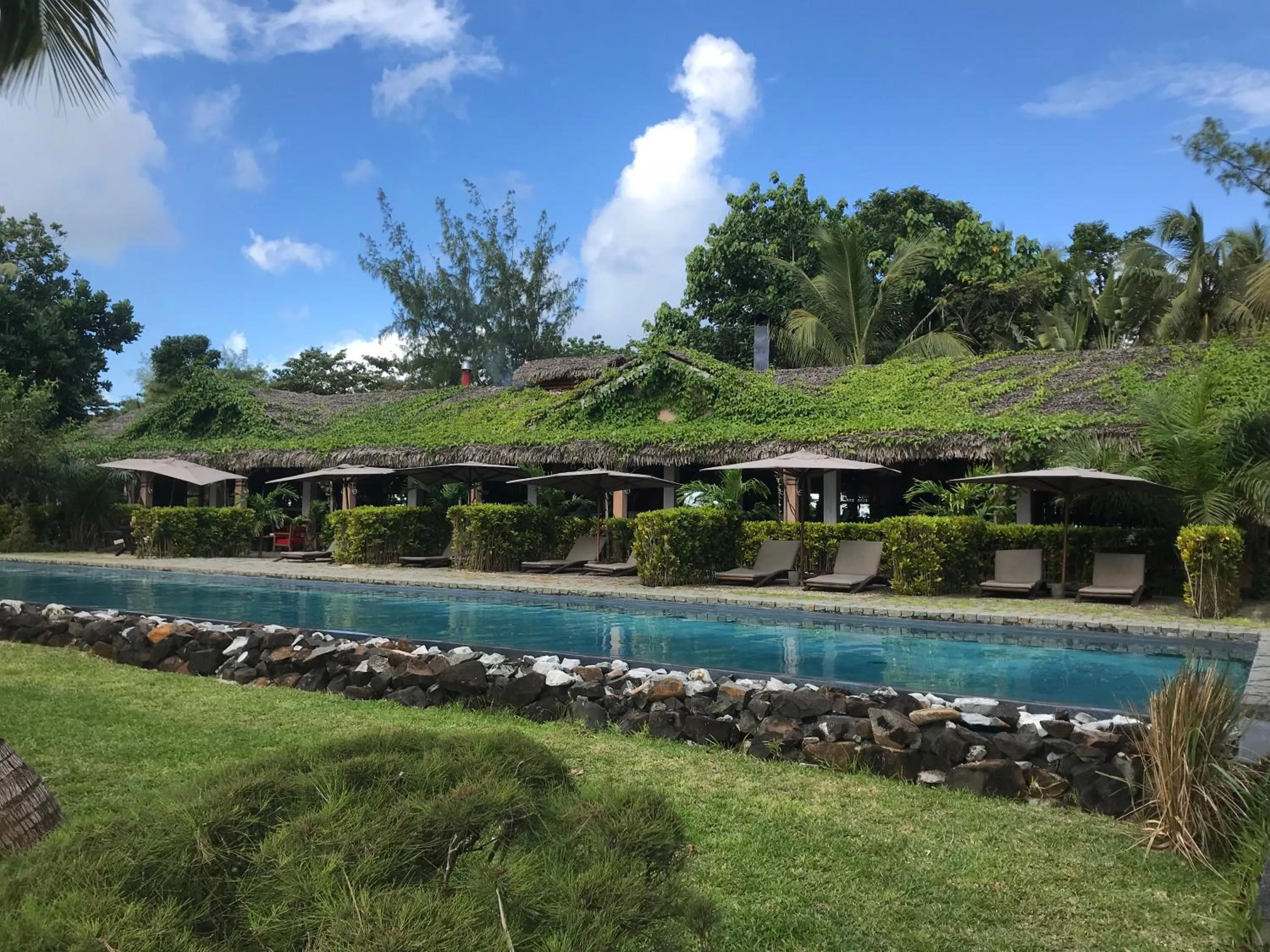 Swimming pool in Princesse Bora Lodge & Spa