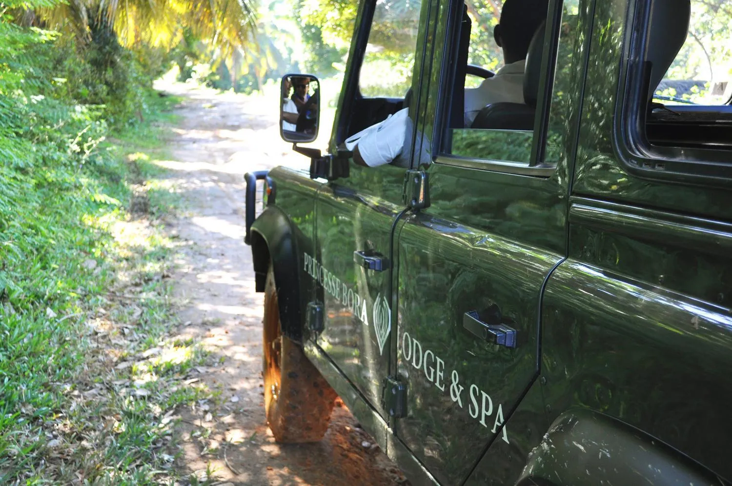 Off site in Princesse Bora Lodge & Spa