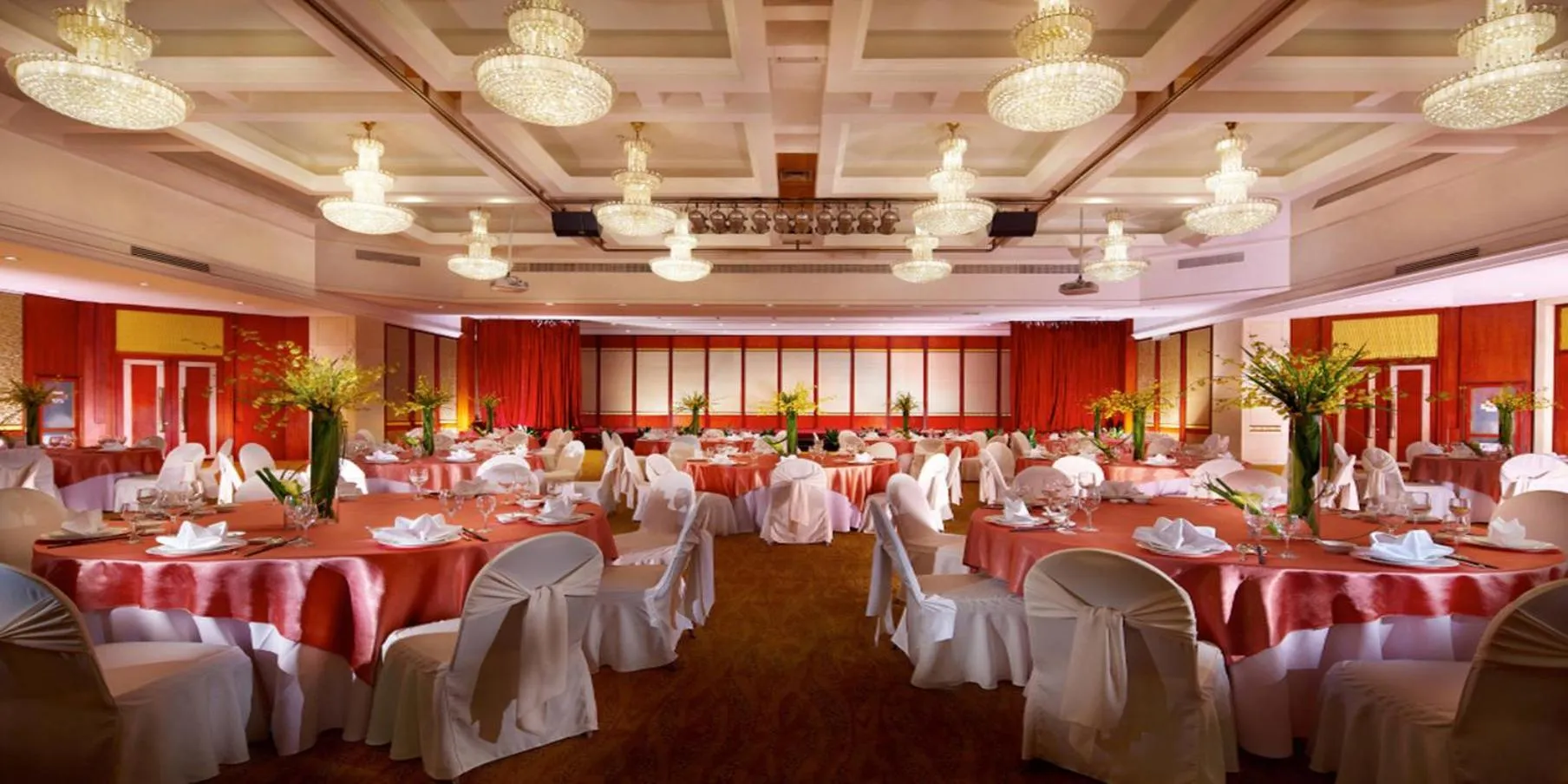 Banquet/Function facilities in Crowne Plaza City Center Ningbo by IHG - Near Ningbo Railway Station