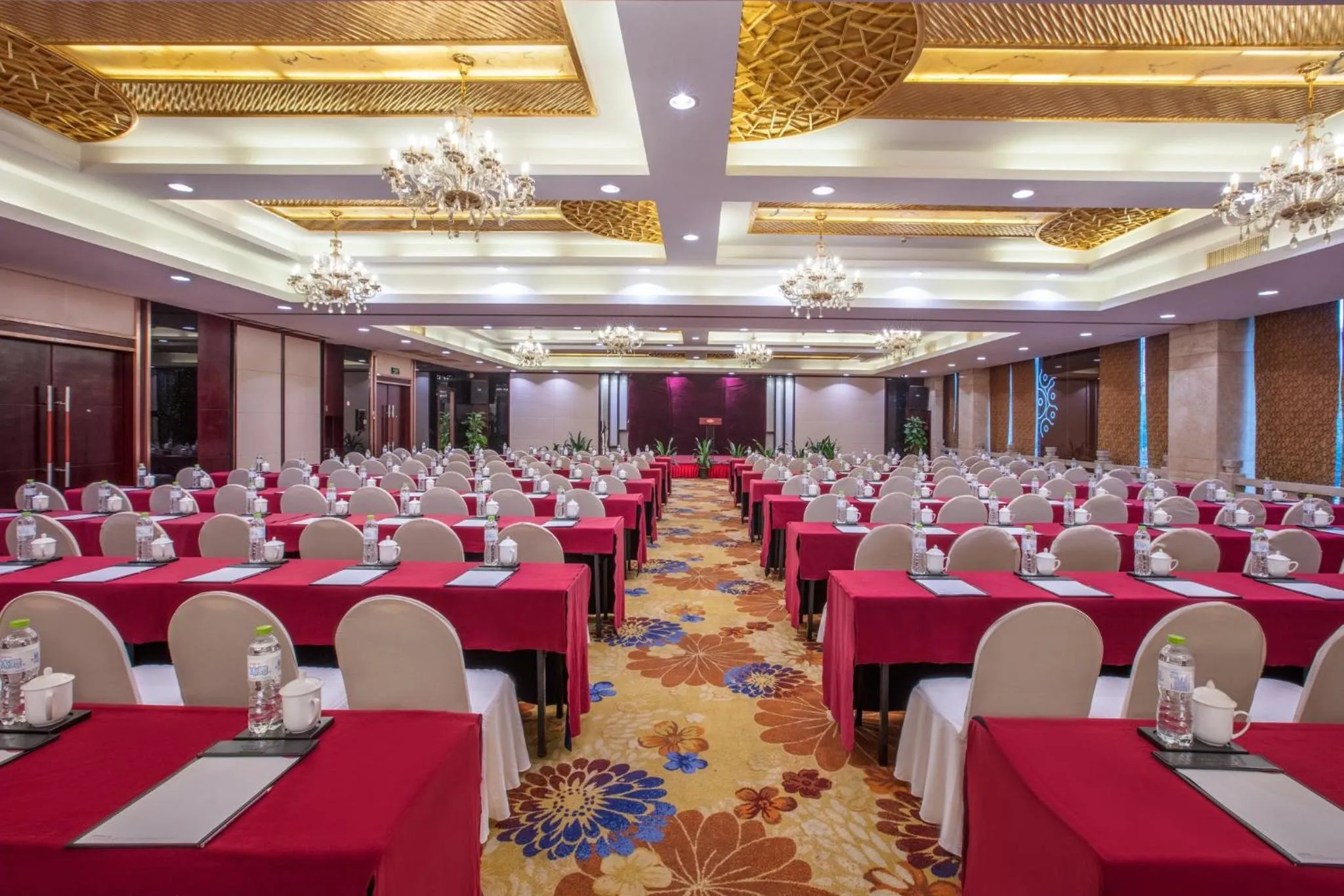 Banquet/Function facilities in Crowne Plaza City Center Ningbo by IHG - Near Ningbo Railway Station