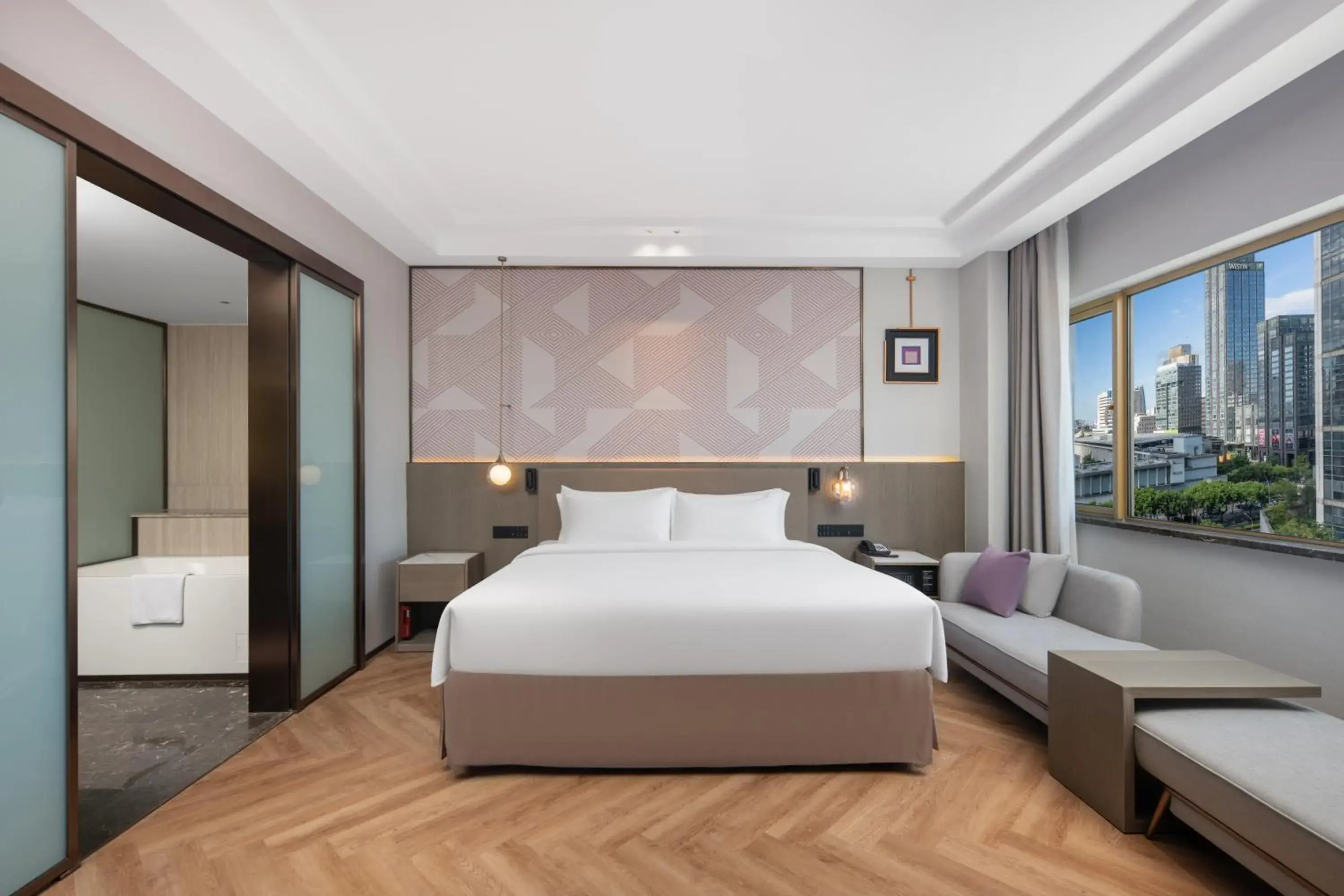 Photo of the whole room, Bed in Crowne Plaza City Center Ningbo by IHG Photo of the whole room, Bed in Crowne Plaza City Center Ningbo by IHG