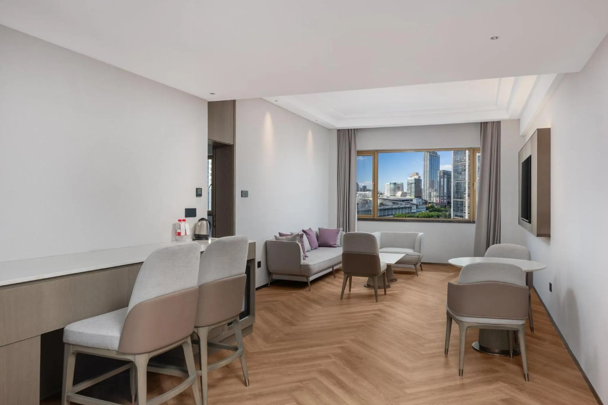 Photo of the whole room in Crowne Plaza City Center Ningbo by IHG - Near Ningbo Railway Station