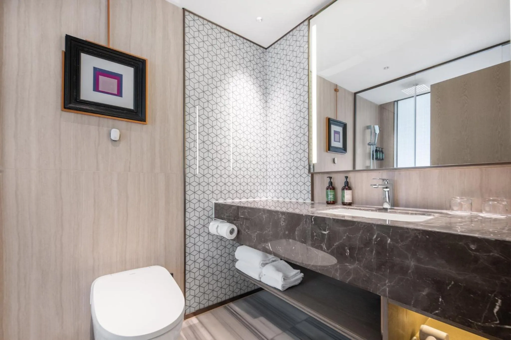 Photo of the whole room in Crowne Plaza City Center Ningbo by IHG - Near Ningbo Railway Station