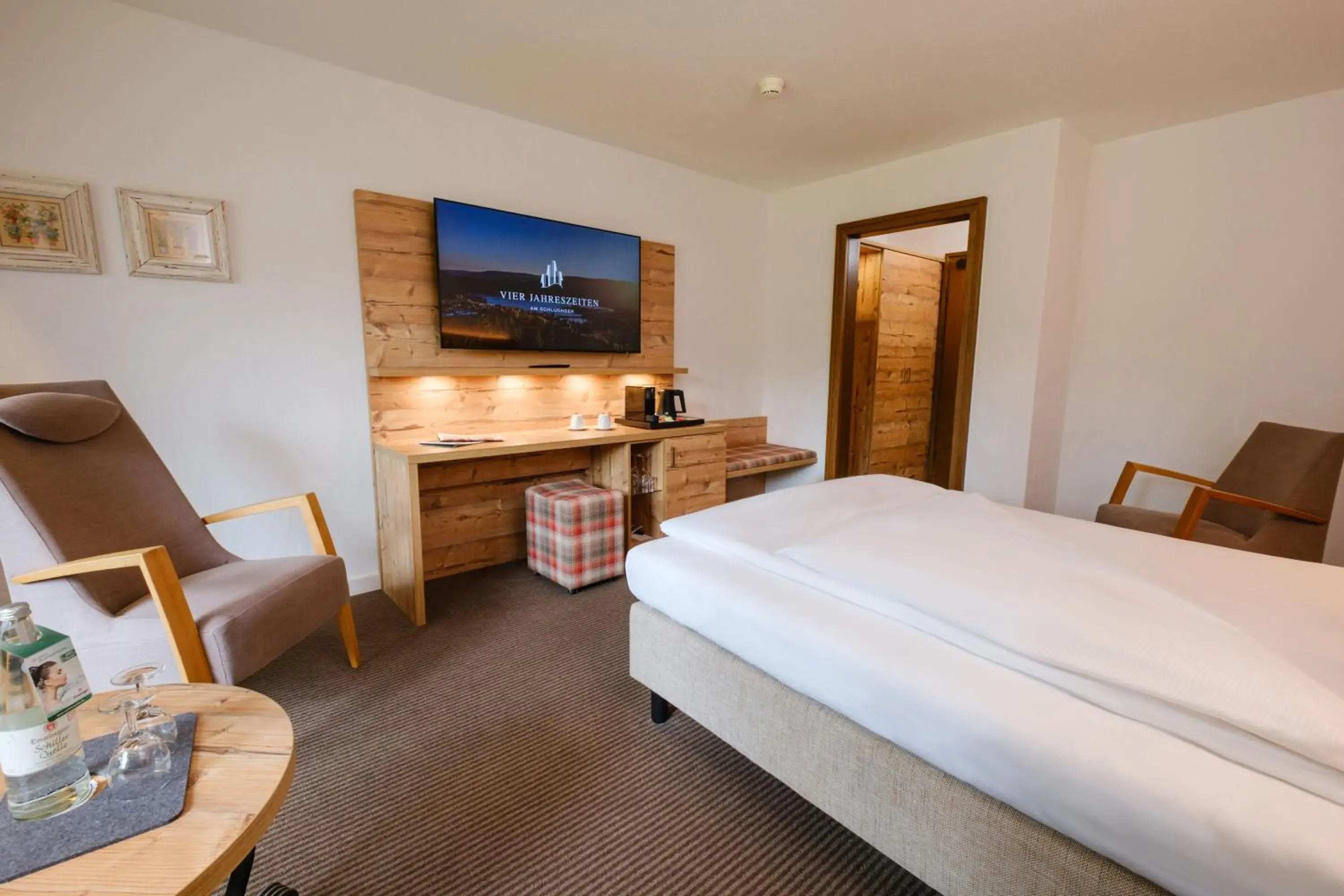 Classic Single Room - single occupancy - Forest Side in Hotel Vier Jahreszeiten am Schluchsee Classic Single Room - single occupancy - Forest Side in Hotel Vier Jahreszeiten am Schluchsee