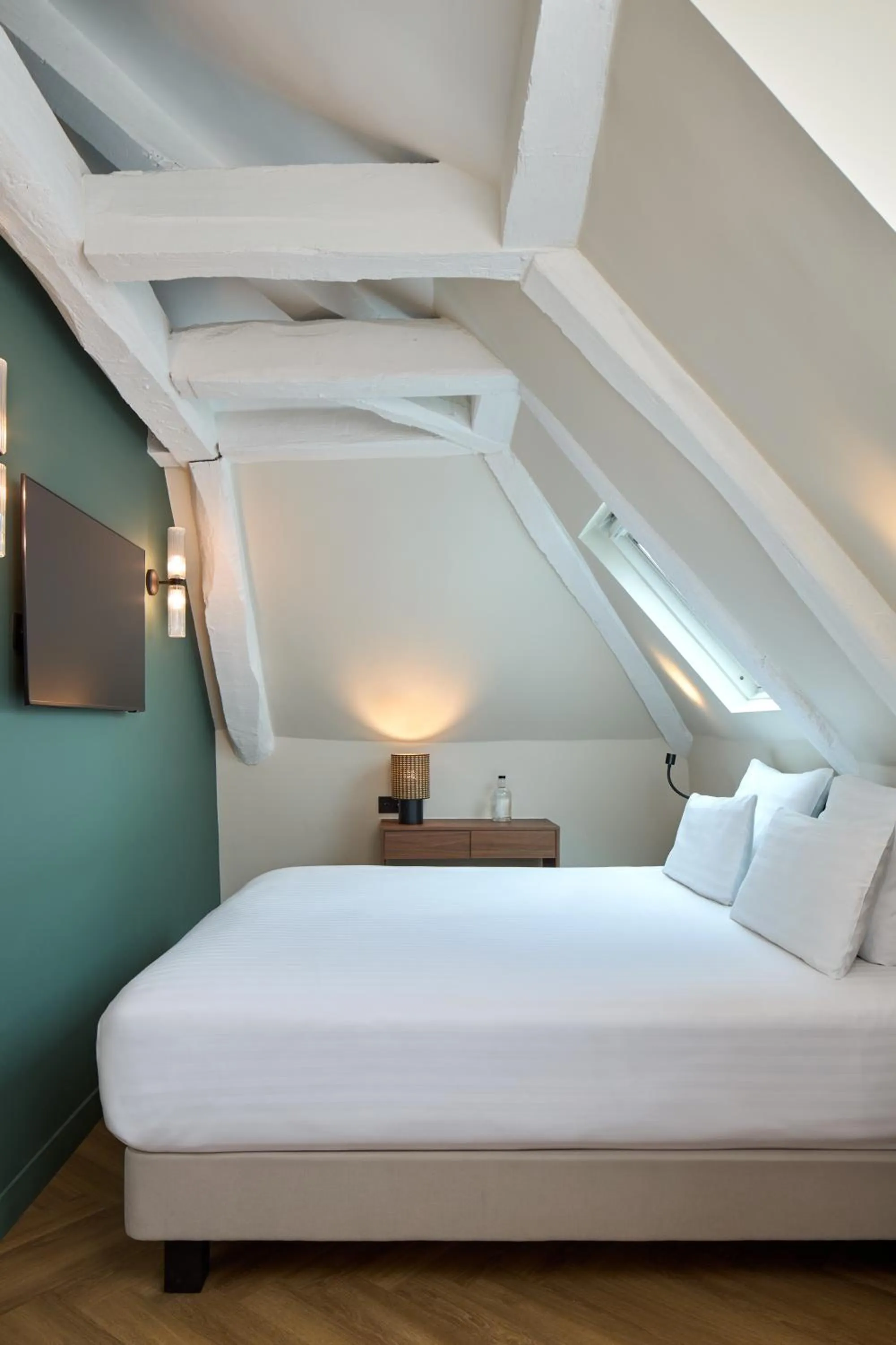 Bedroom, Bed in Hotel Elysée Secret