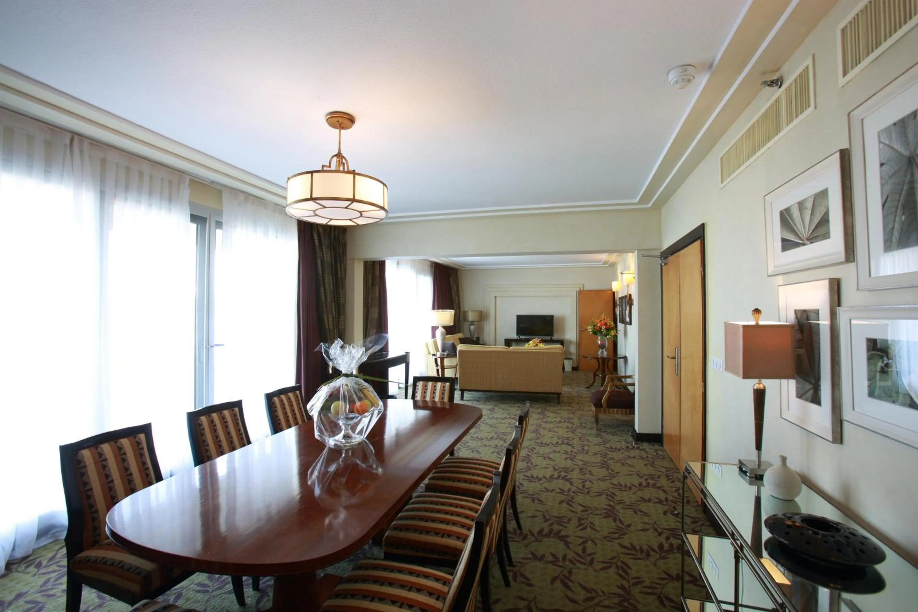 Day in King Fahd Palace Hotel