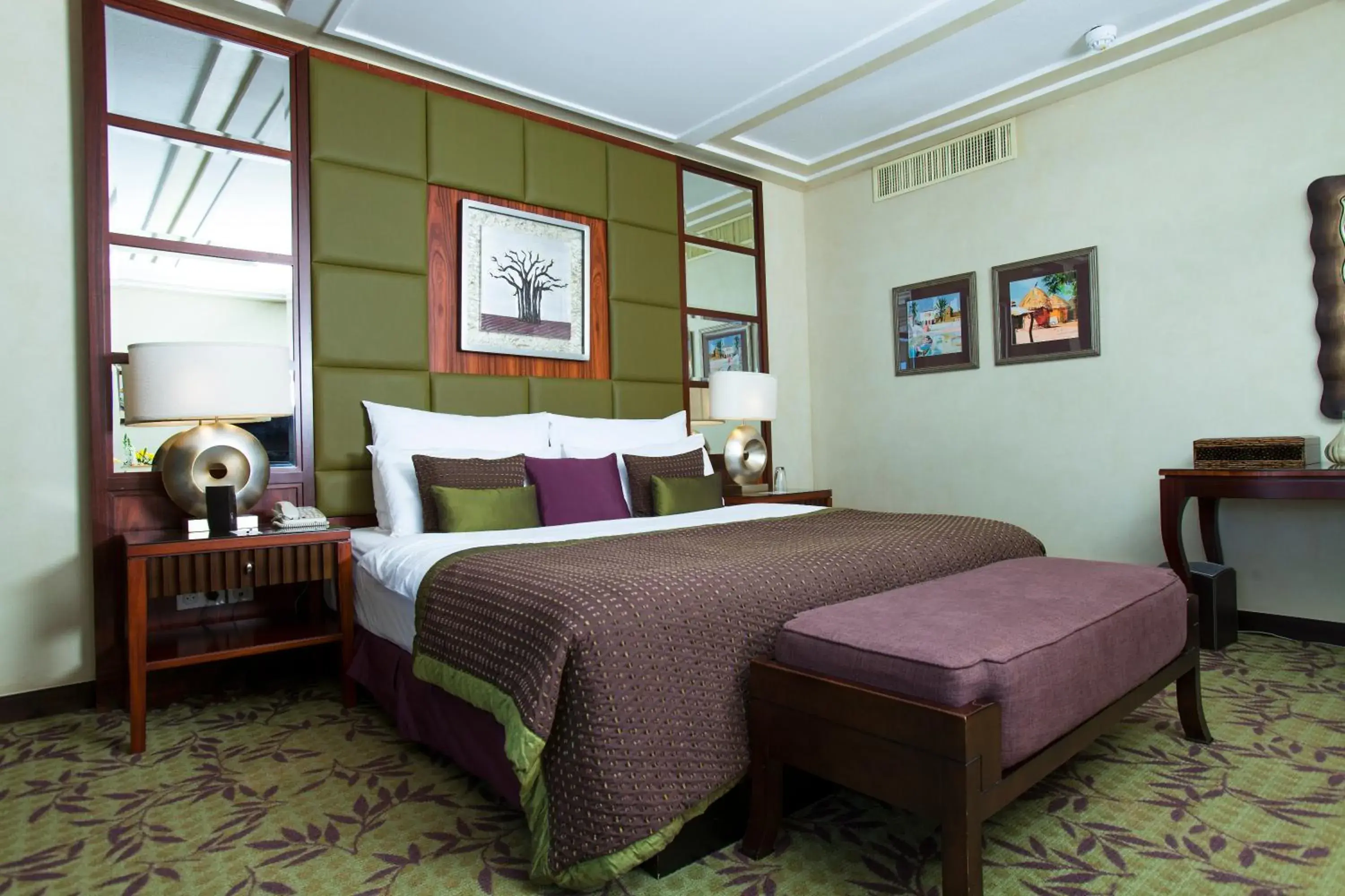 Bed in King Fahd Palace Hotel Bed in King Fahd Palace Hotel