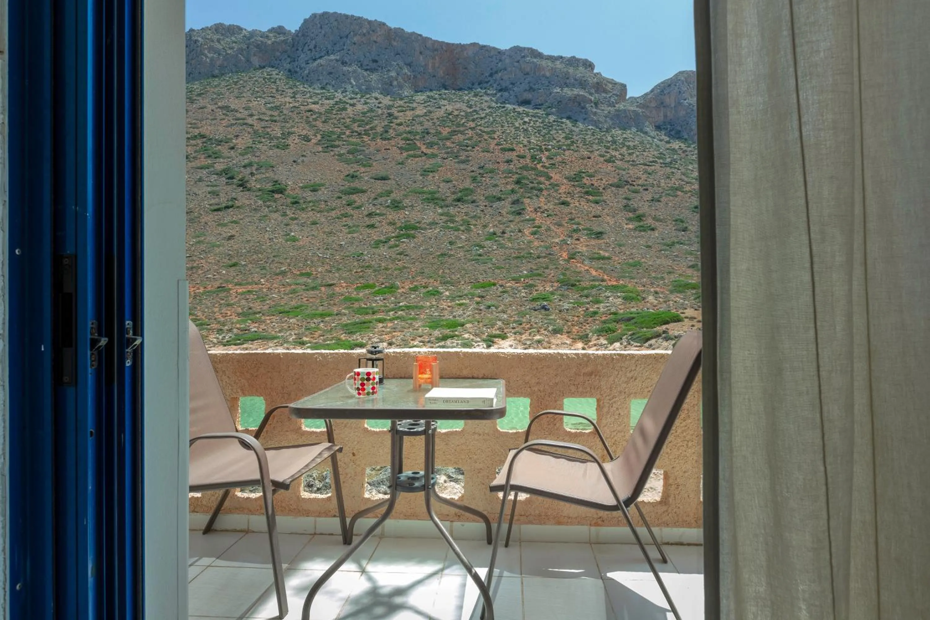 Balcony/Terrace in Little Bay