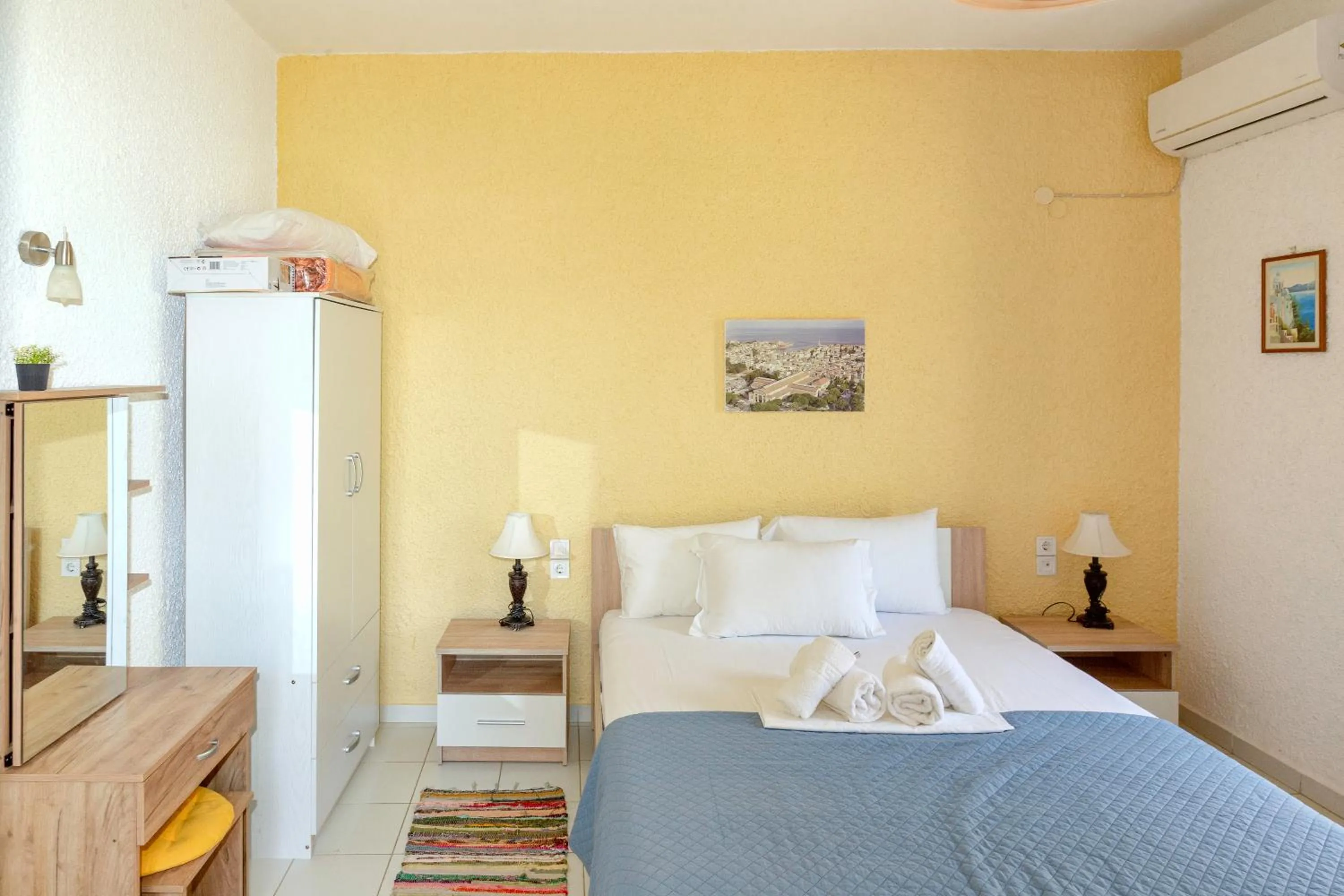 Bedroom, Bed in Little Bay