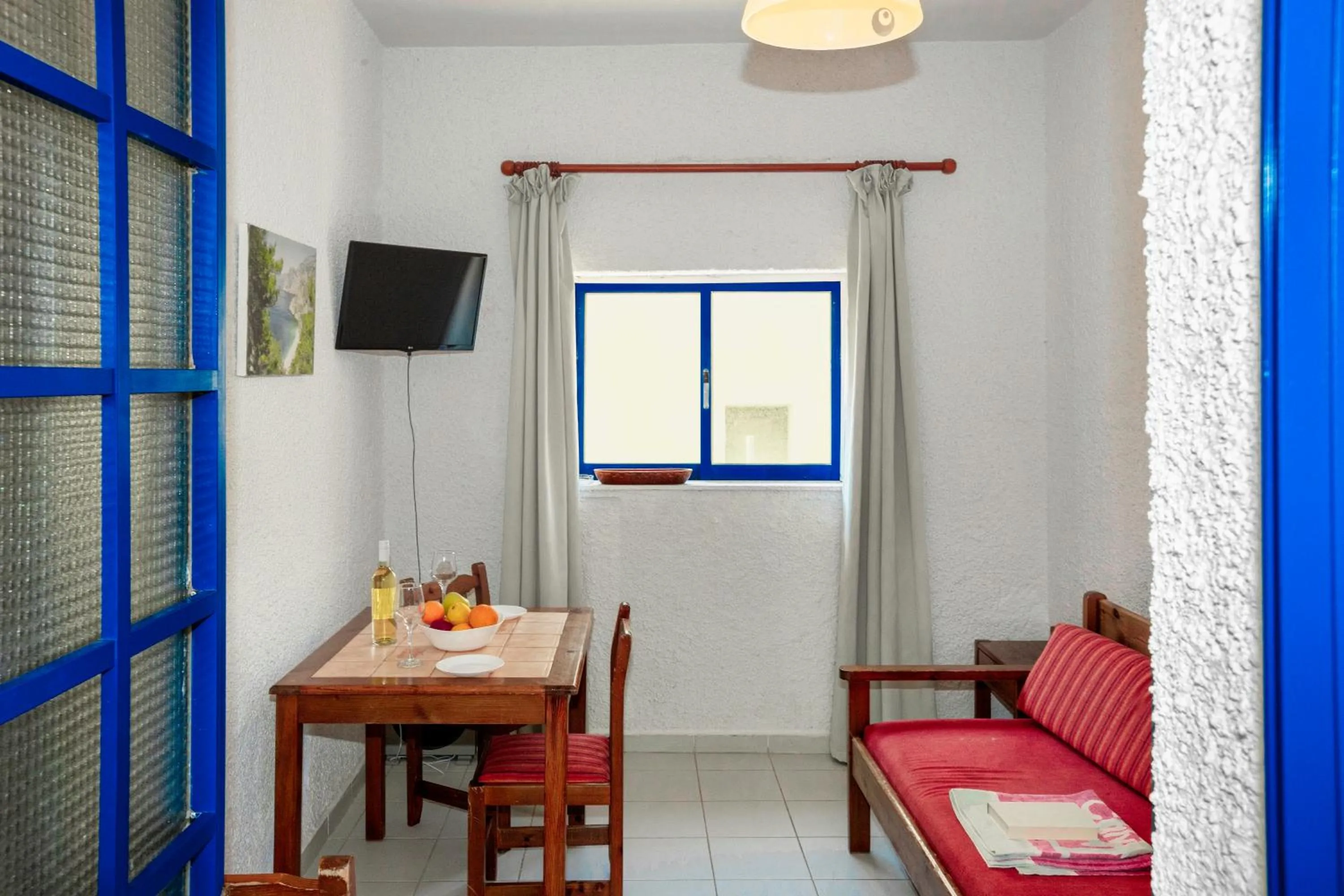Dining area in Little Bay