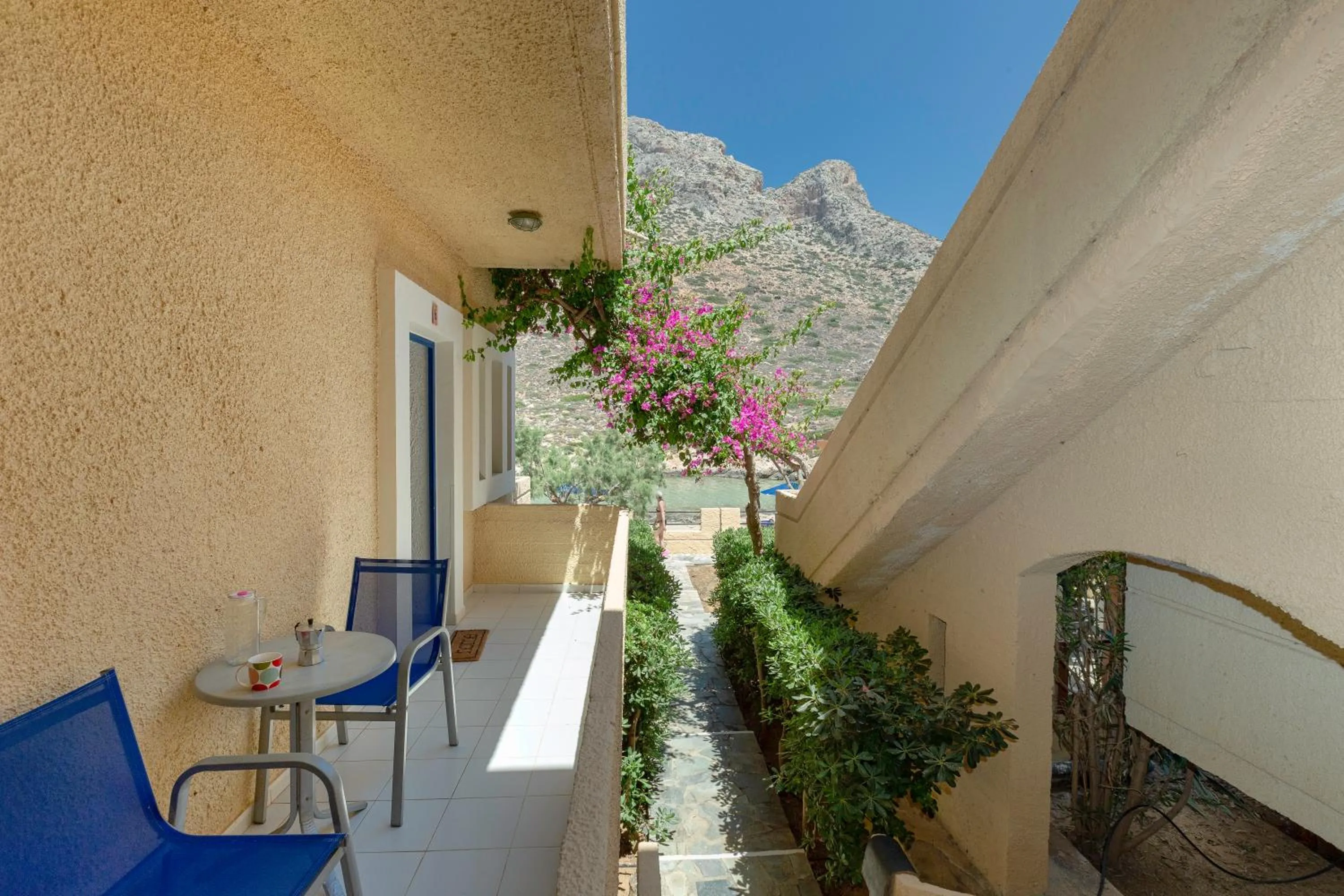 Balcony/Terrace in Little Bay