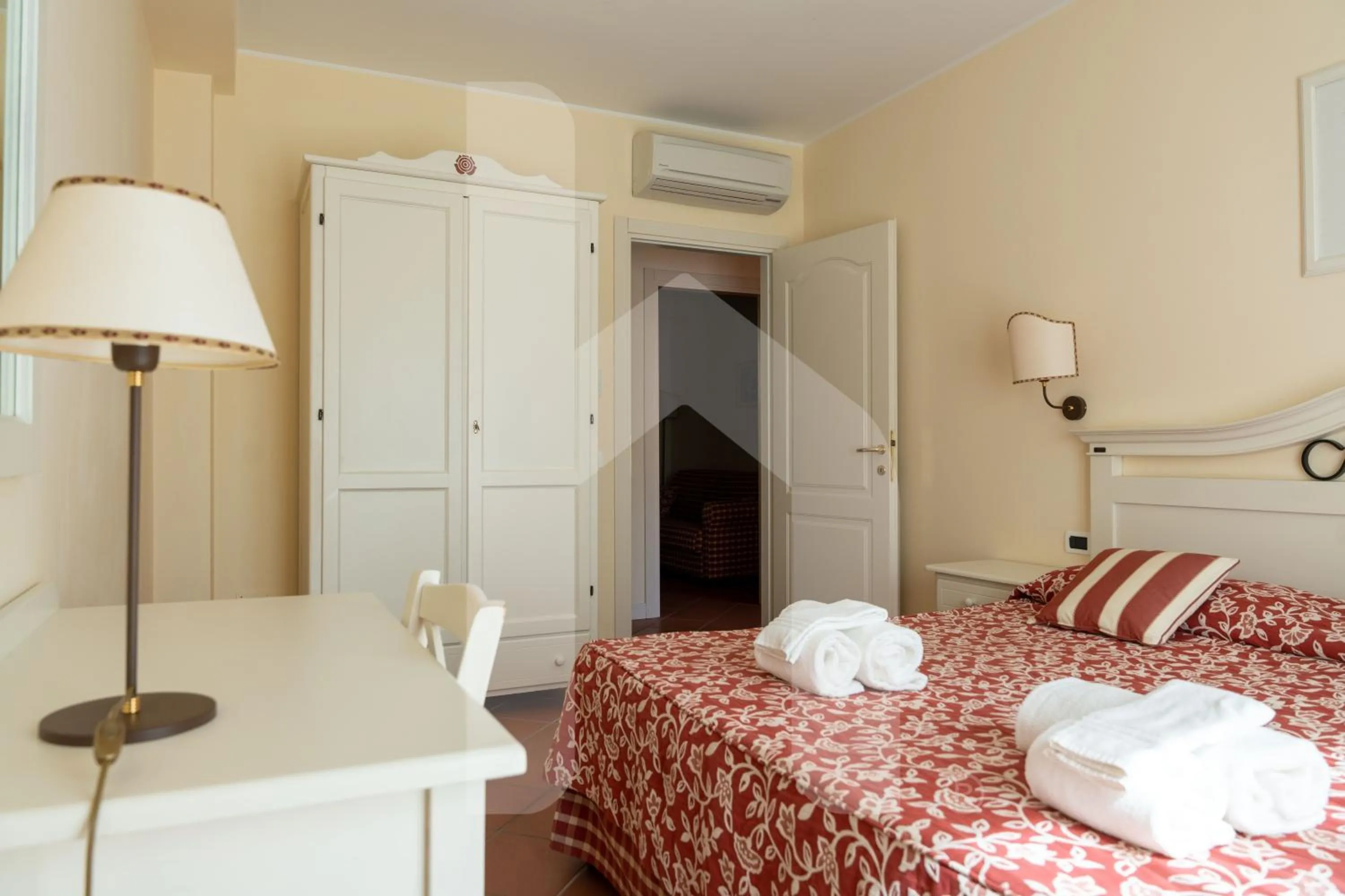 Bed in Homiday - Villa Rosella