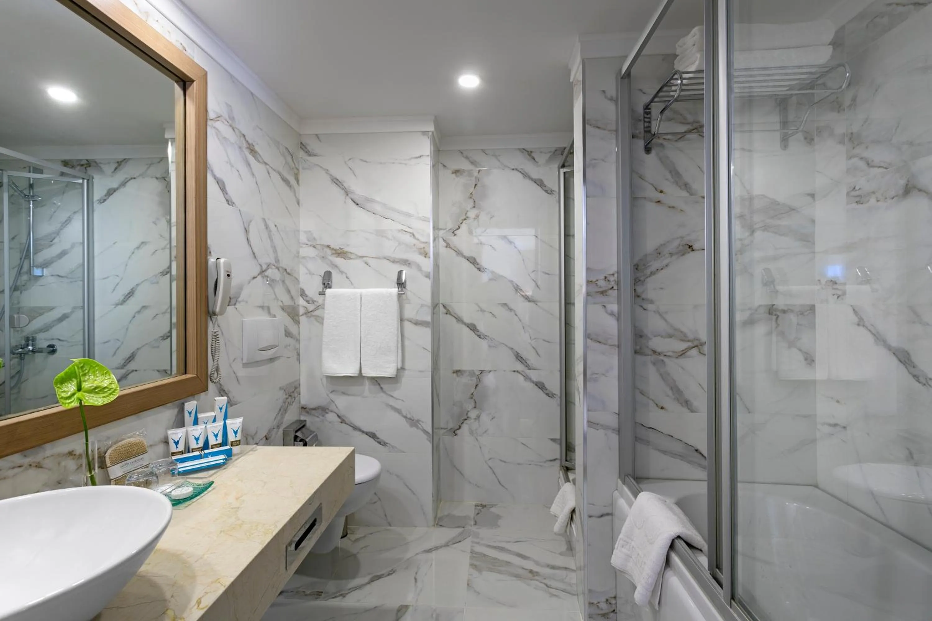 Shower in Innvista Hotels Belek