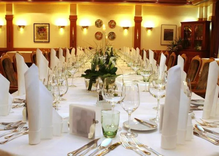 Banquet/Function facilities in Hotel-Restaurant Adler