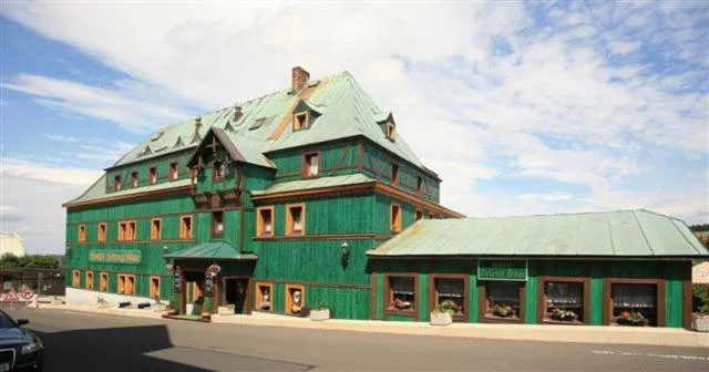 Facade/entrance in Hotel Zelený Dům