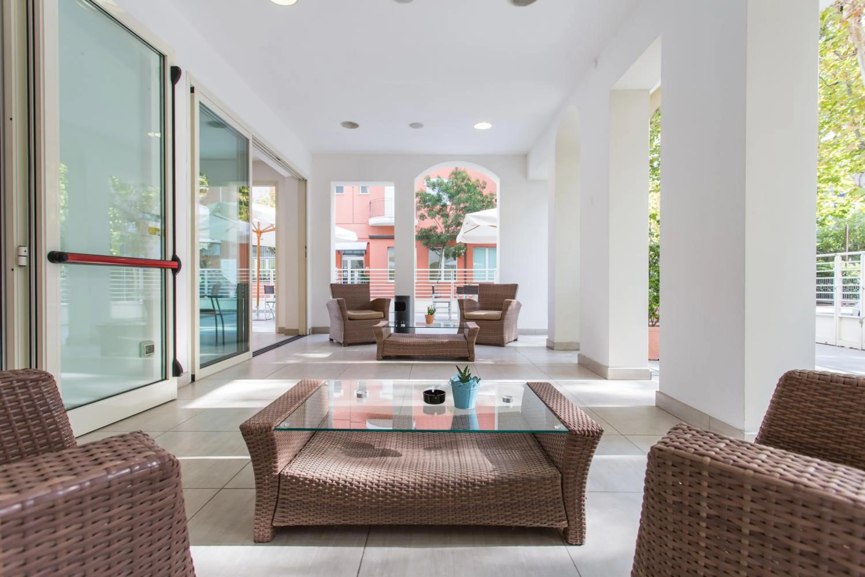 Seating area in Wally Residence