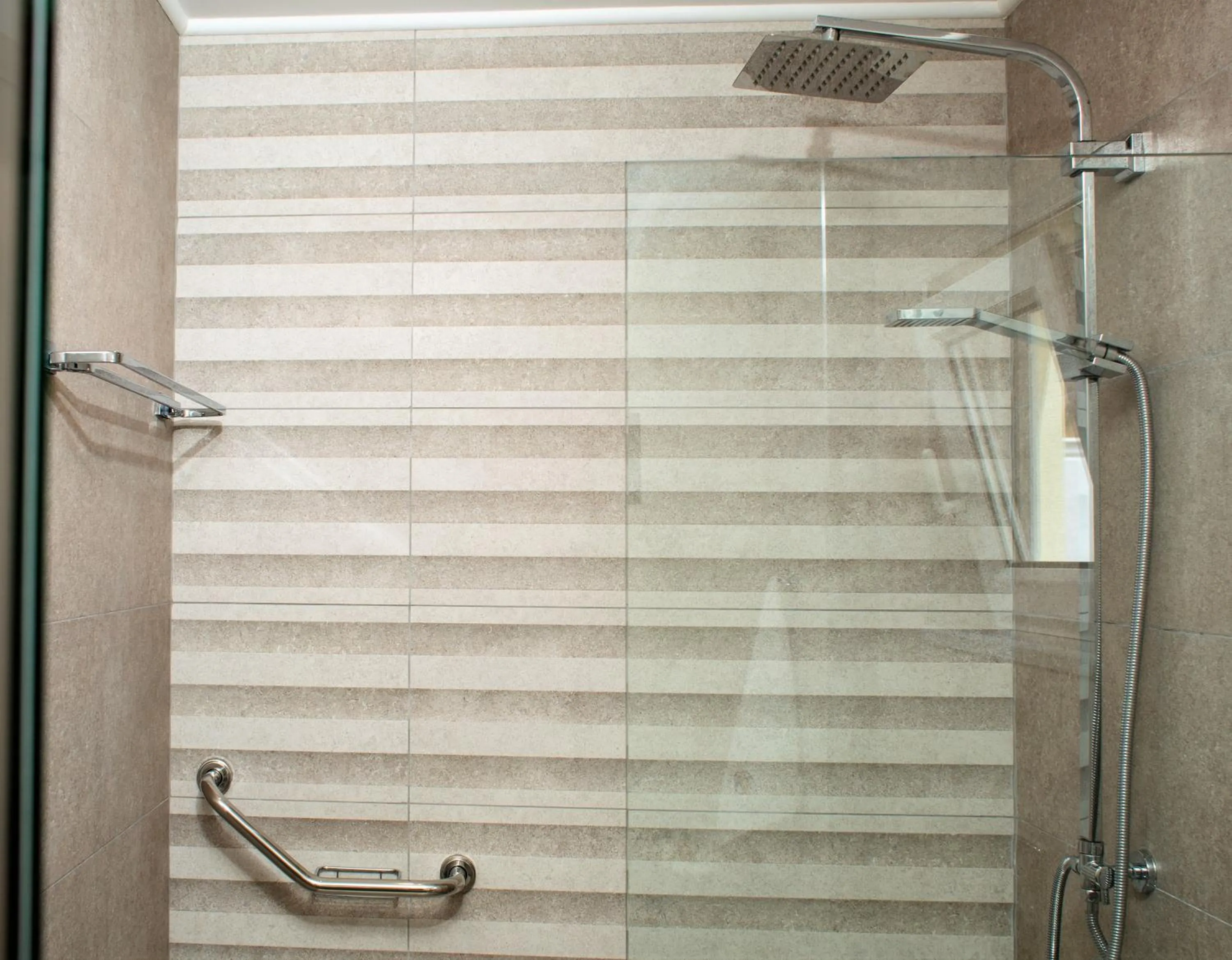 Shower in Aphrodite Beach