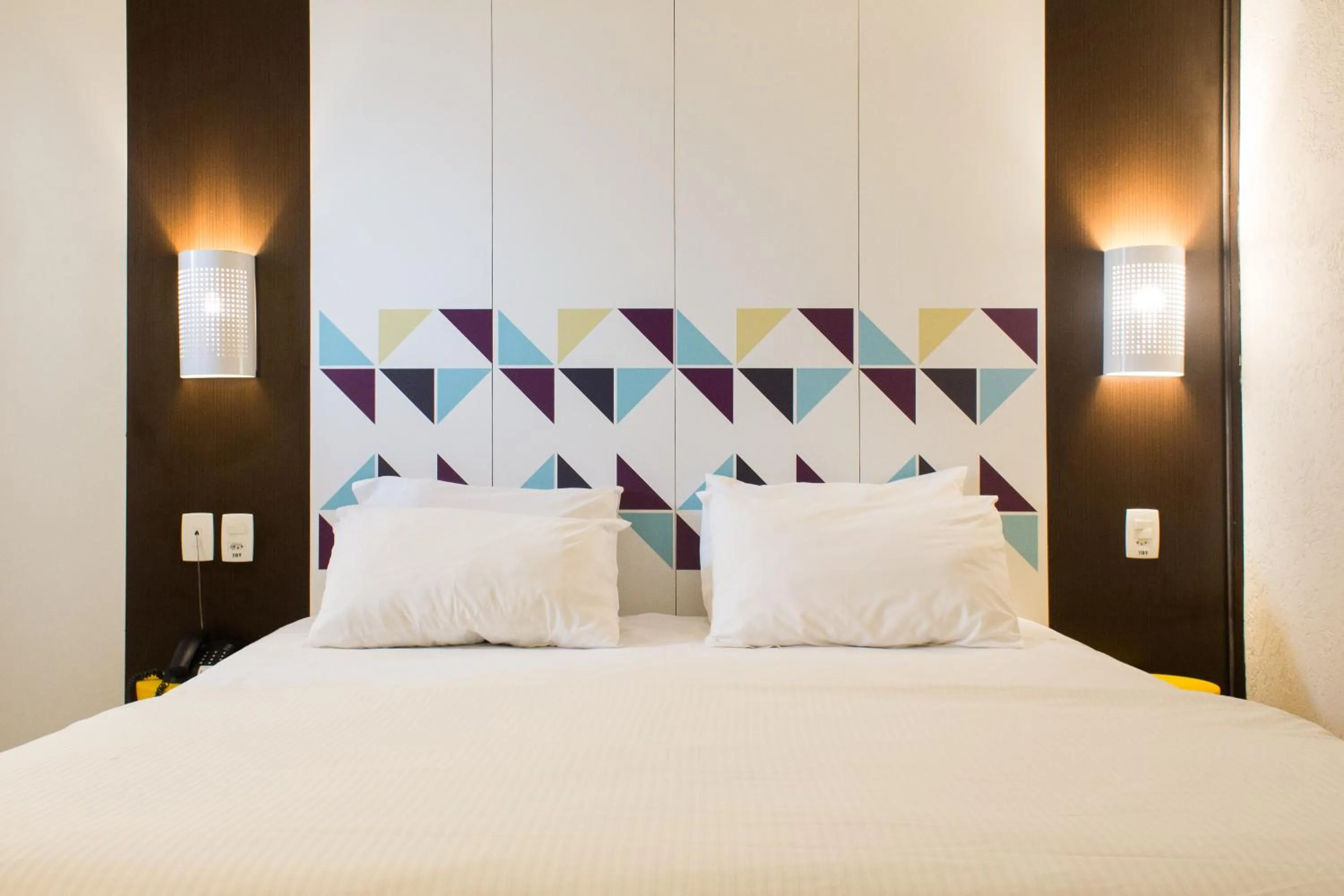 Bed in Master Express Moinhos de Vento