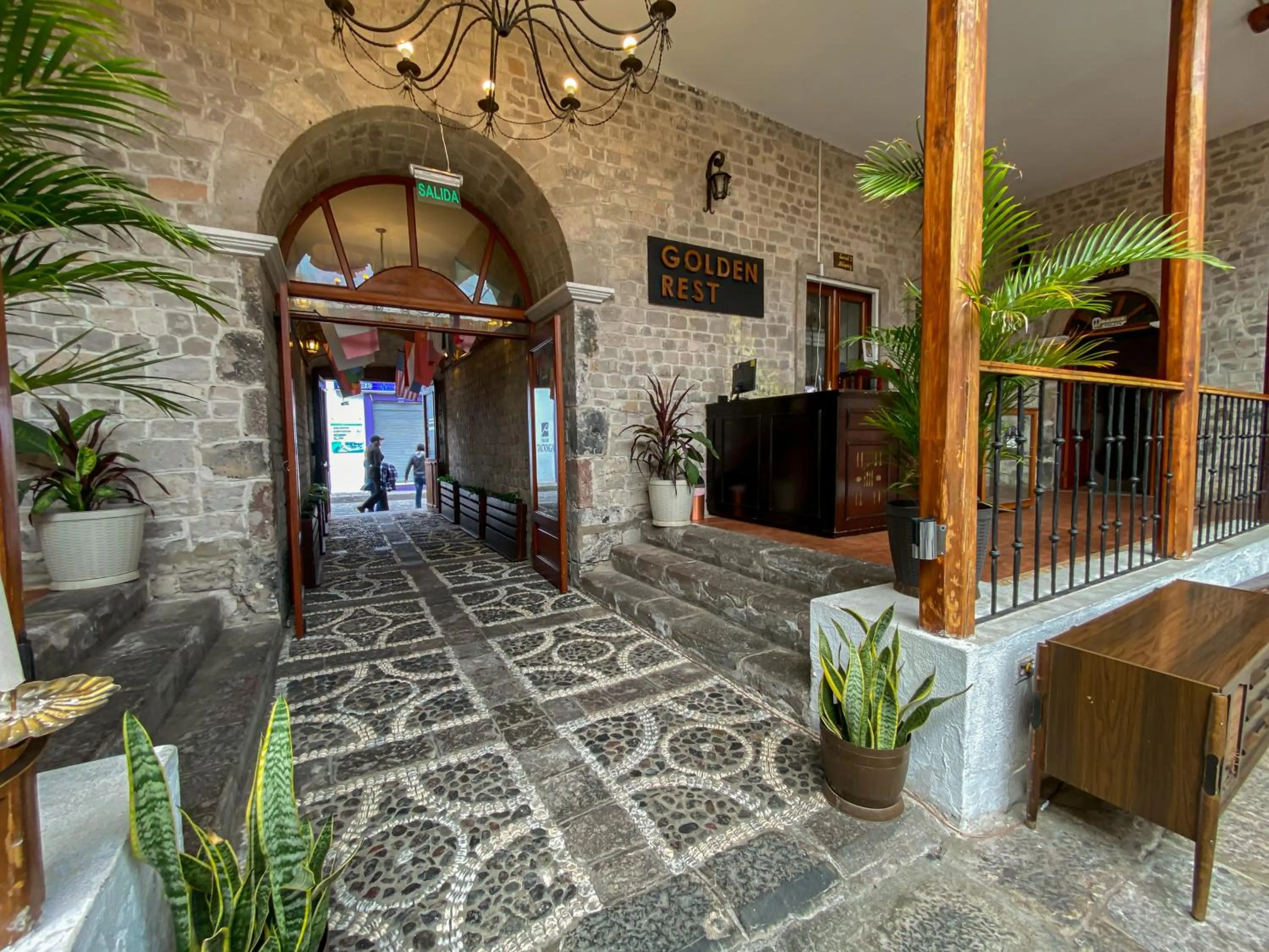 Lobby or reception in Golden Rest Latacunga