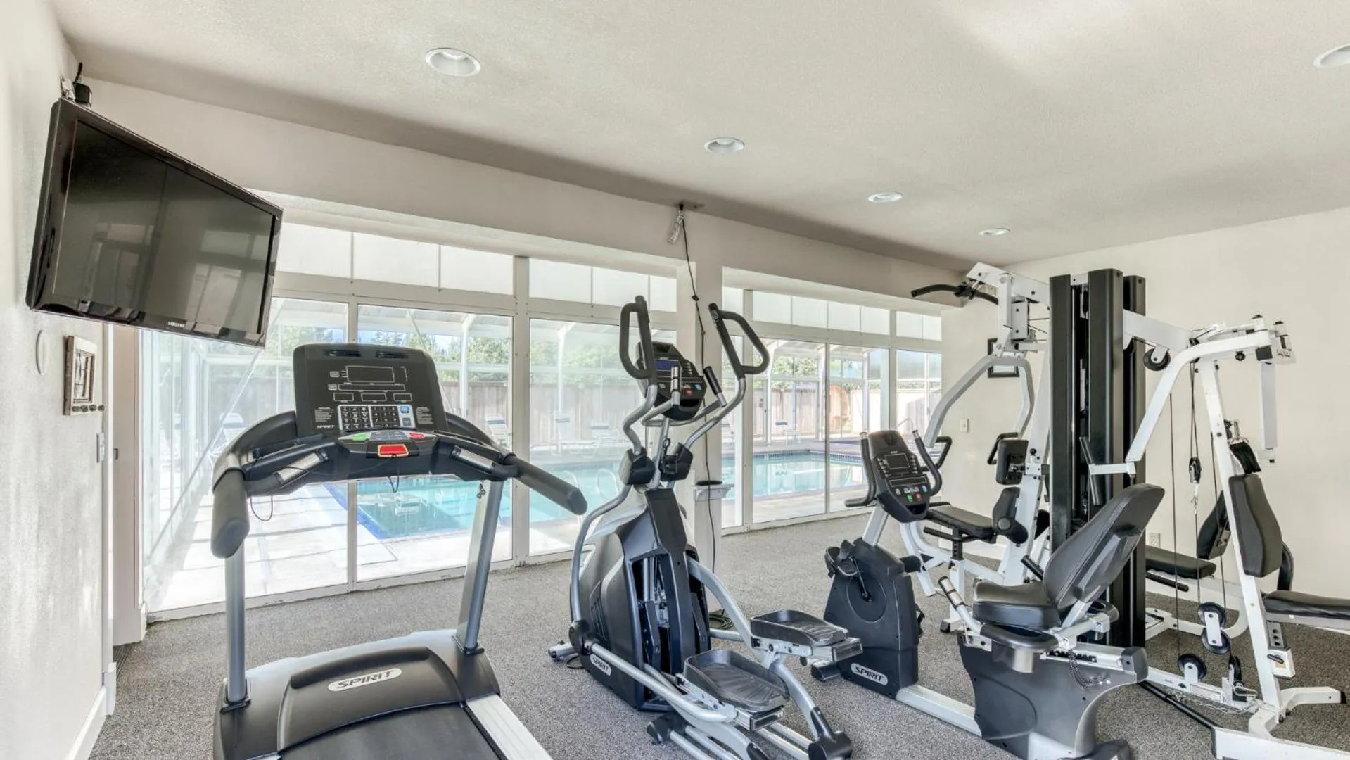 Sports in Lighthouse Oceanfront Resort