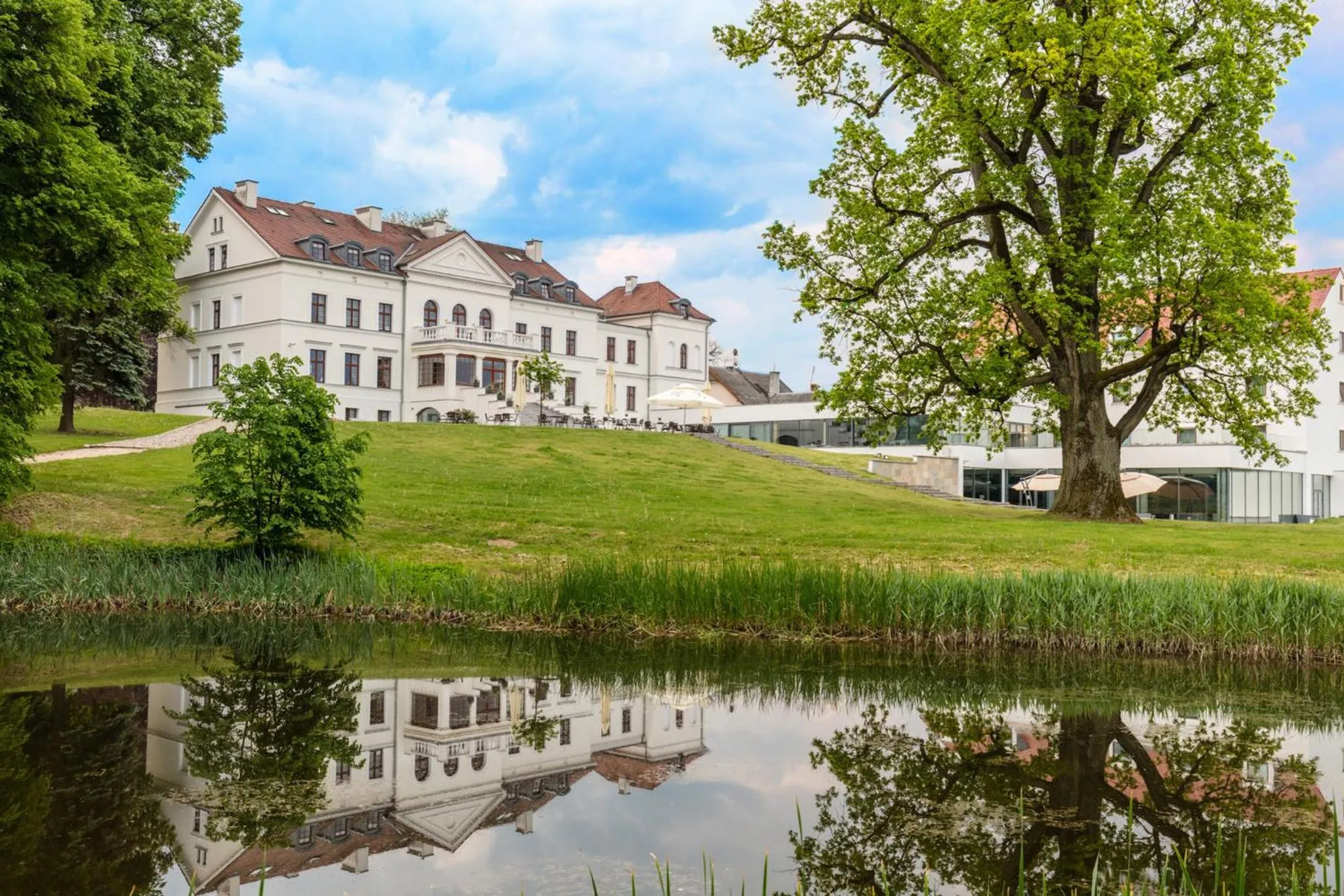 Property building in Hanza Pałac Wellness & SPA