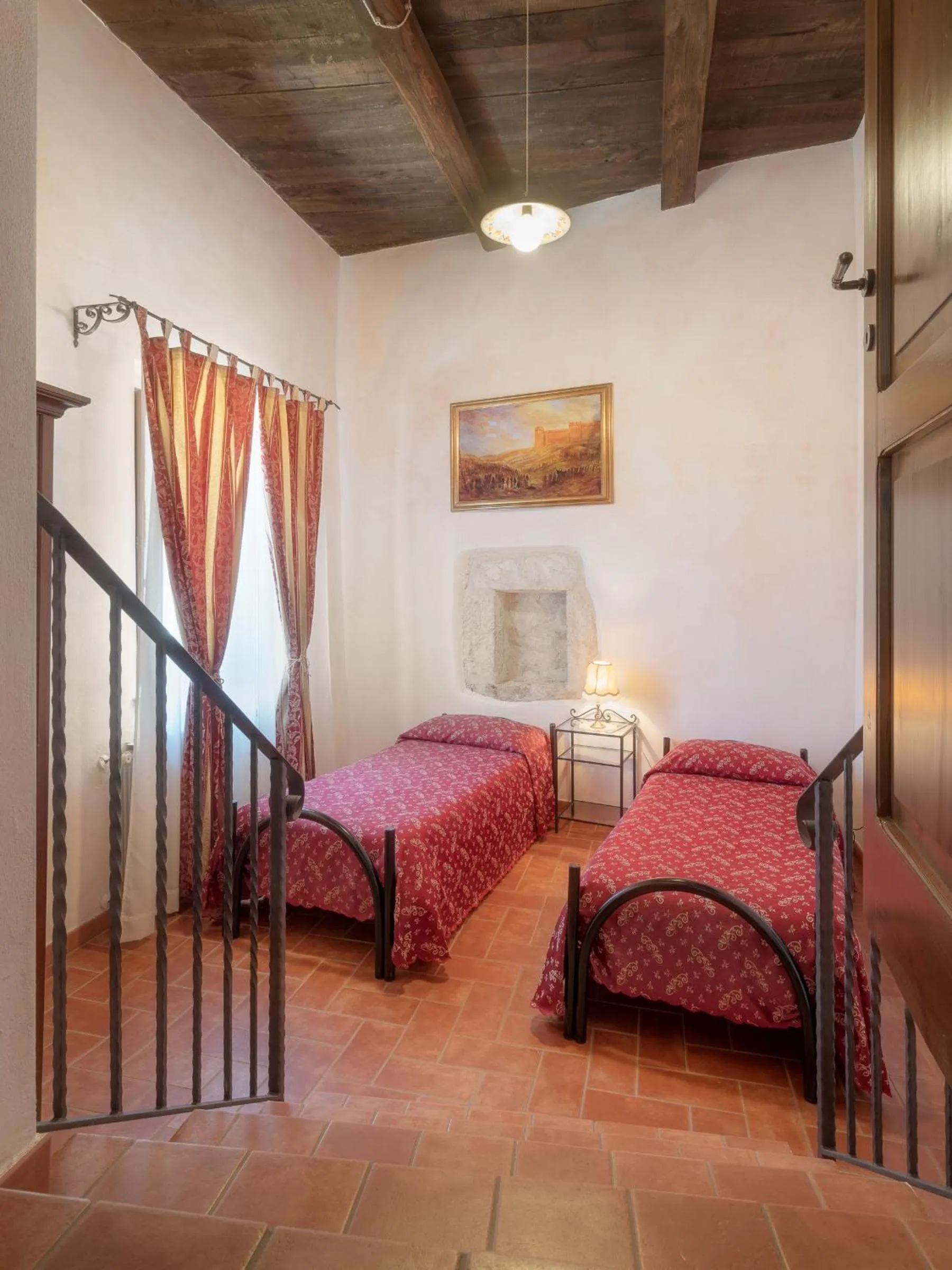 Two-Bedroom Apartment in Castello di Pupaggi