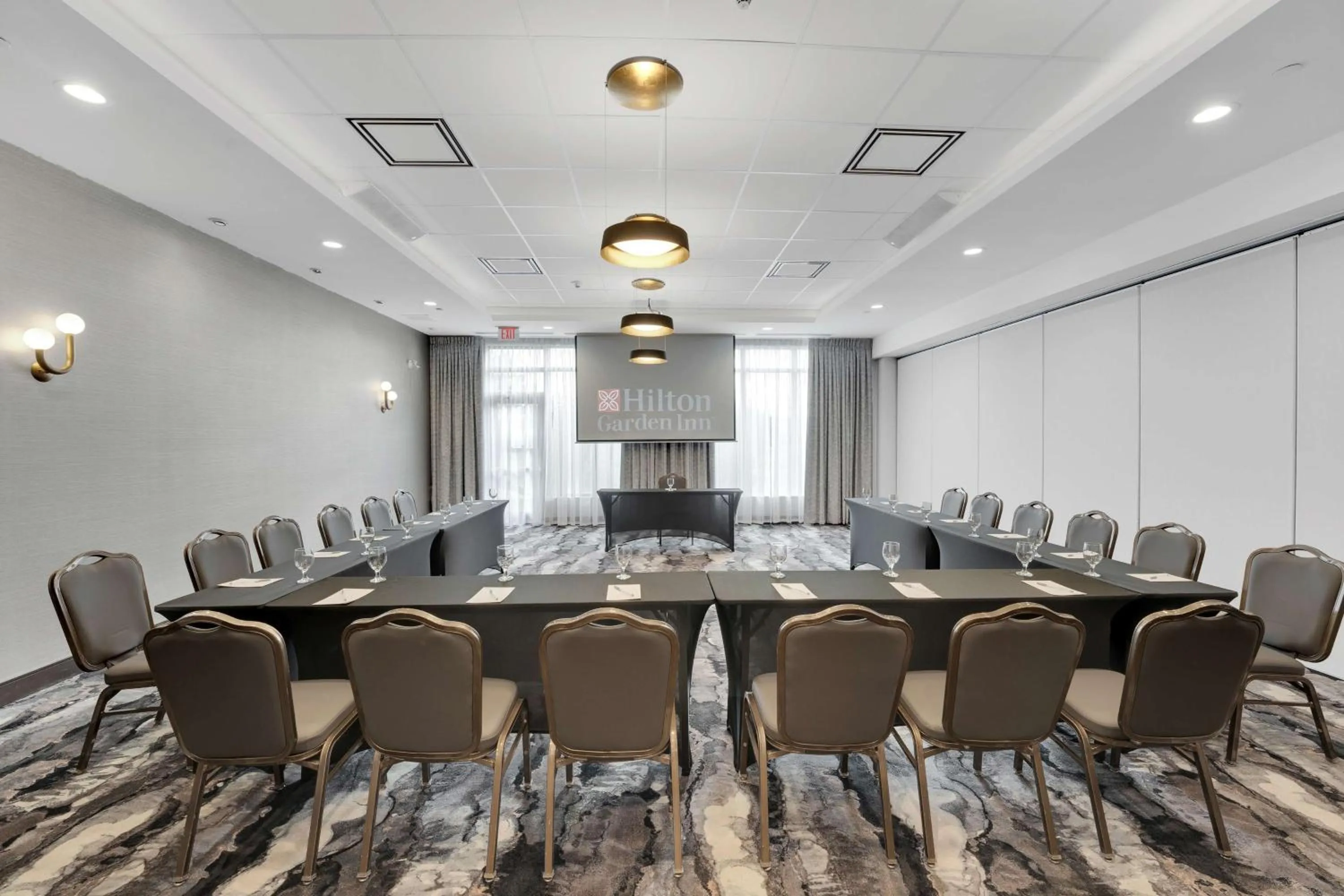 Meeting/conference room in Hilton Garden Inn Toronto/Brampton