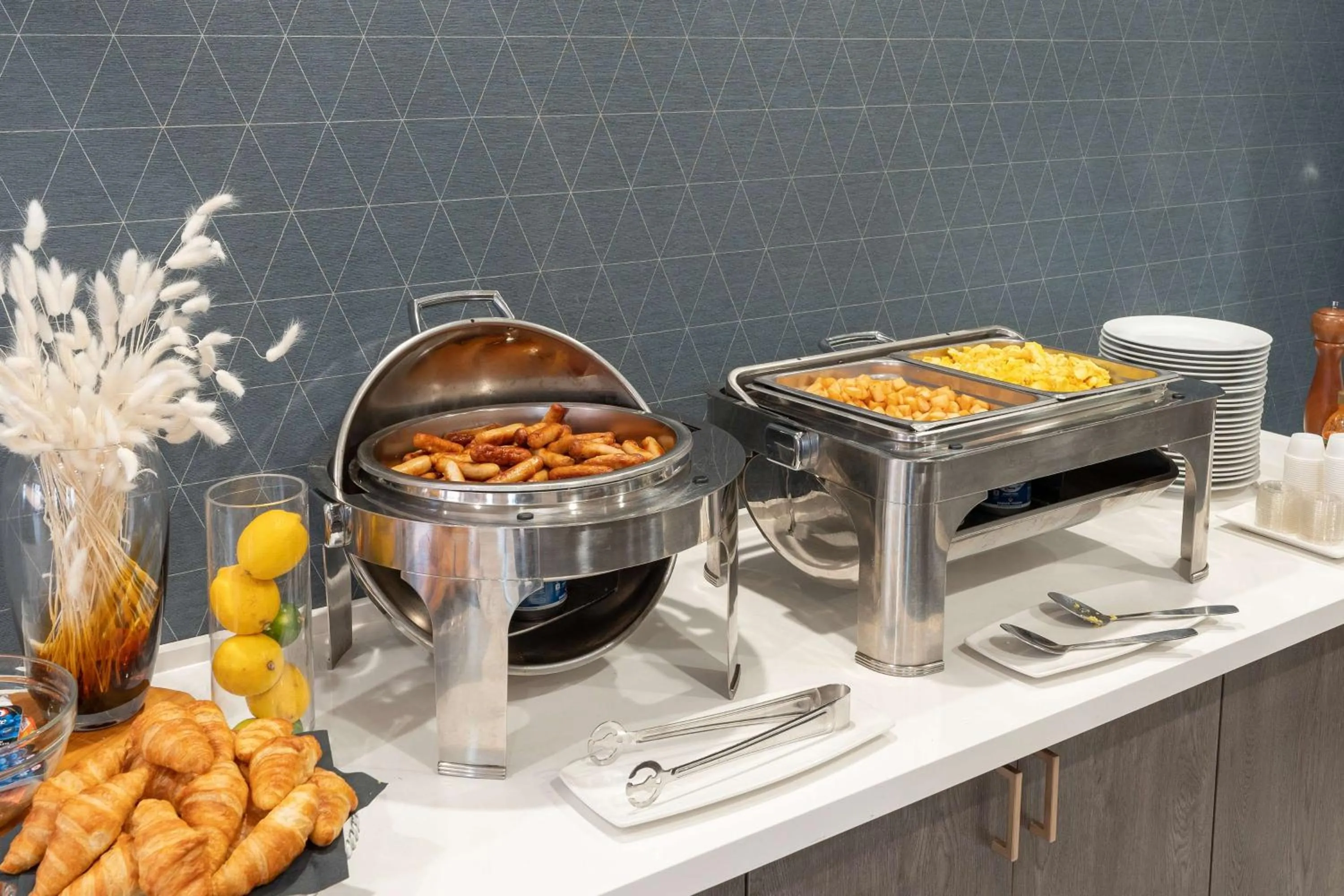 Breakfast in Hilton Garden Inn Toronto/Brampton