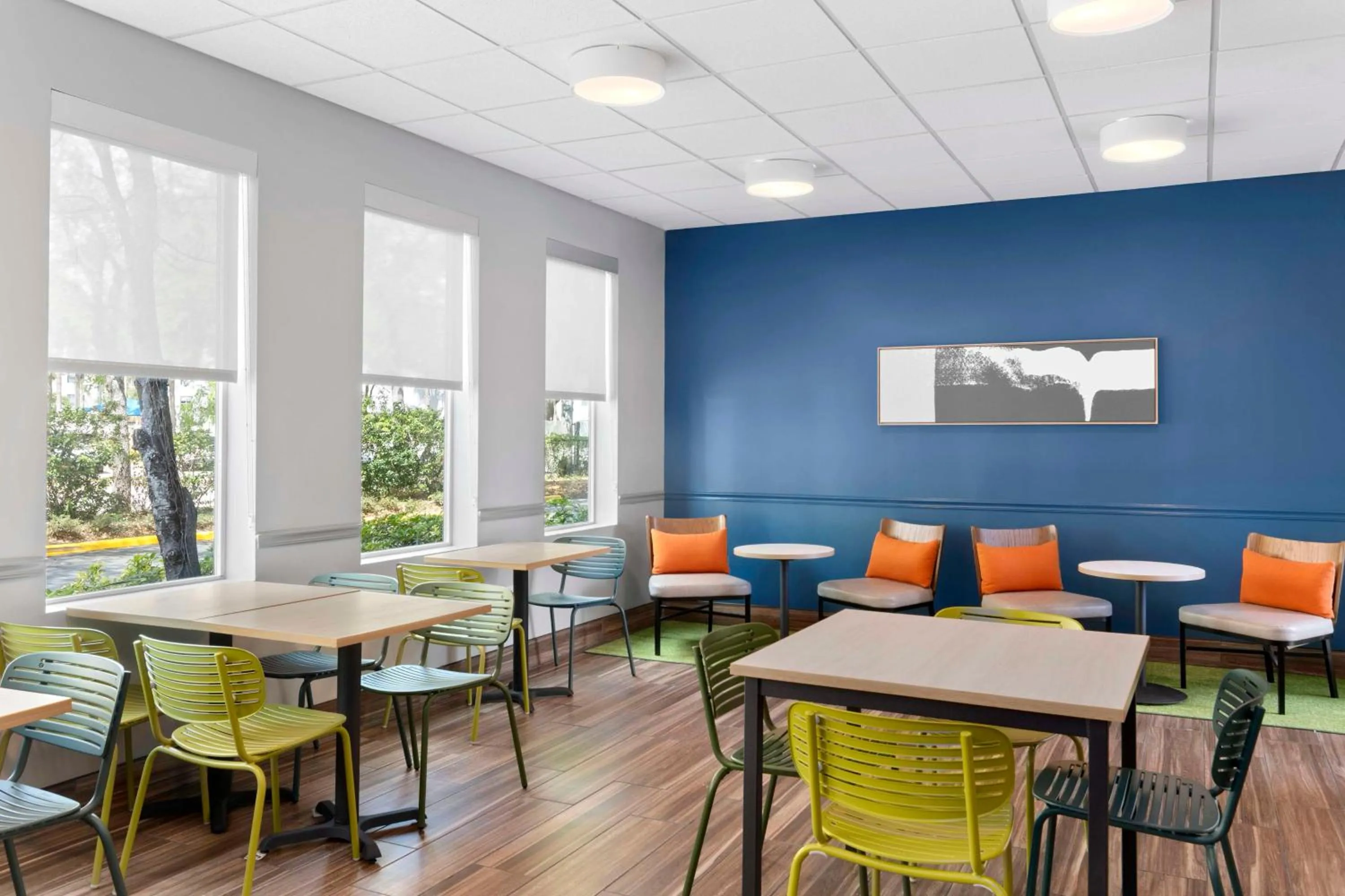 Lobby or reception in Best Western Orlando Theme Parks