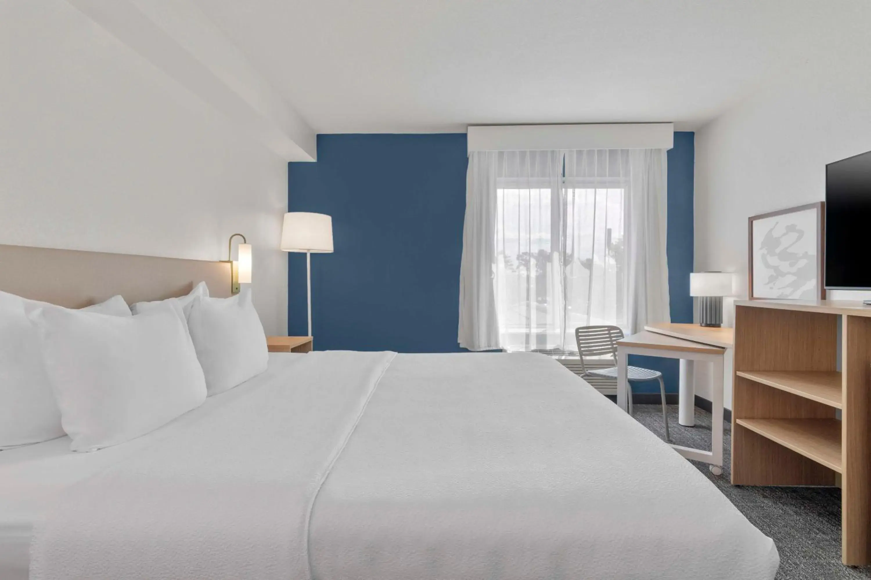 Bed in Spark by Hilton Orlando near SeaWorld Bed in Spark by Hilton Orlando near SeaWorld