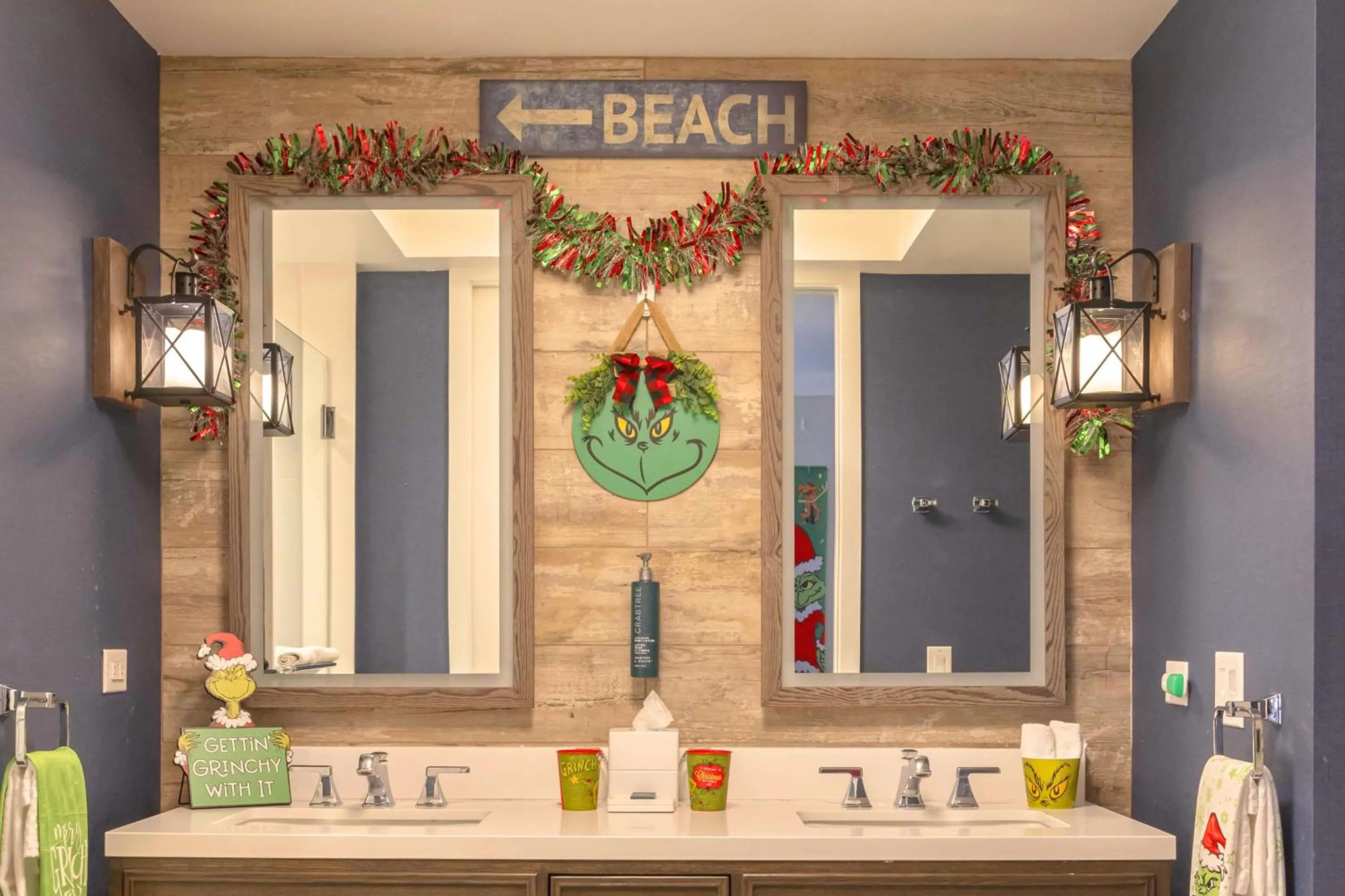 Bathroom in The Waterfront Beach Resort, A Hilton Hotel