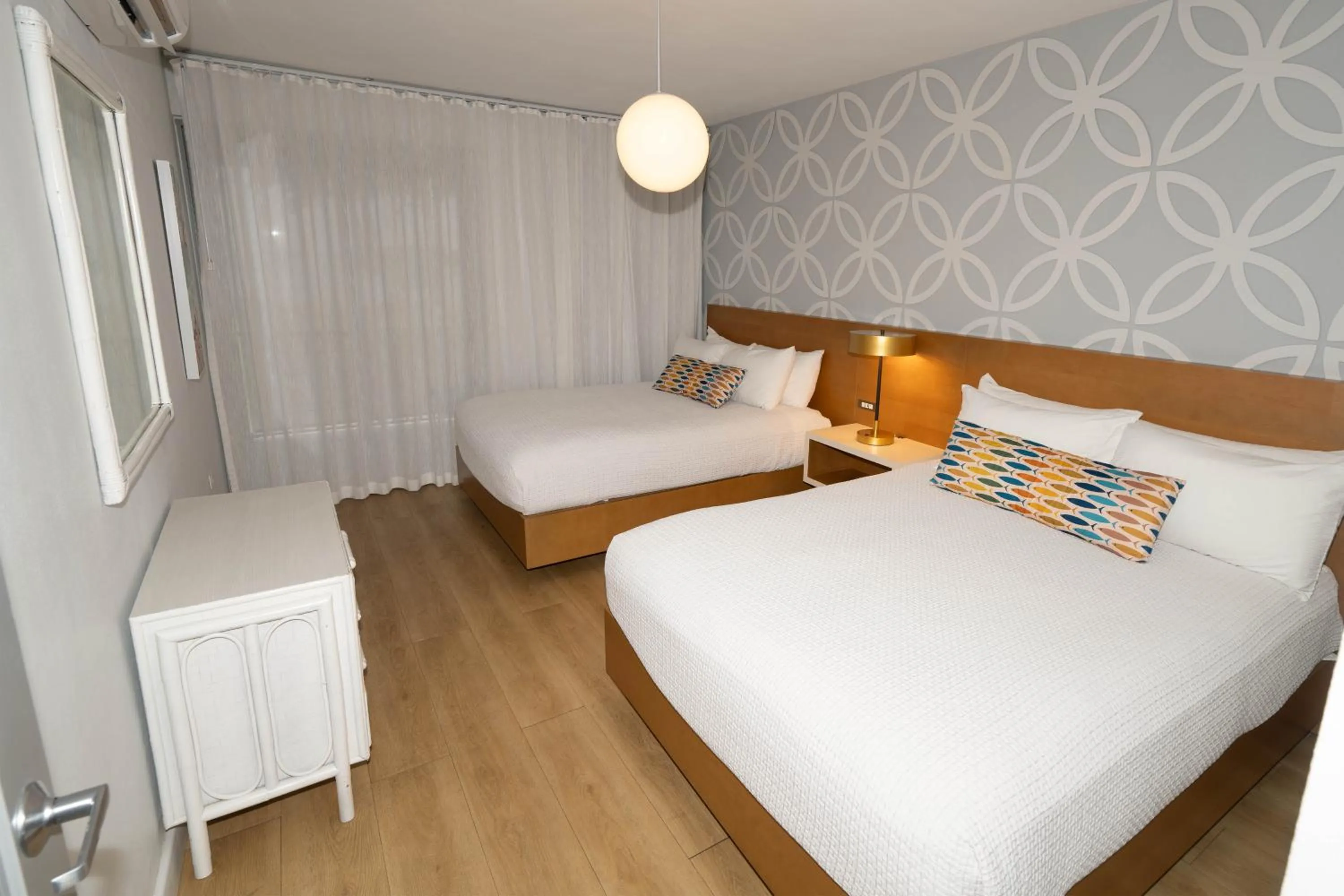 Bed in Rincon of the Seas Grand Caribbean Hotel