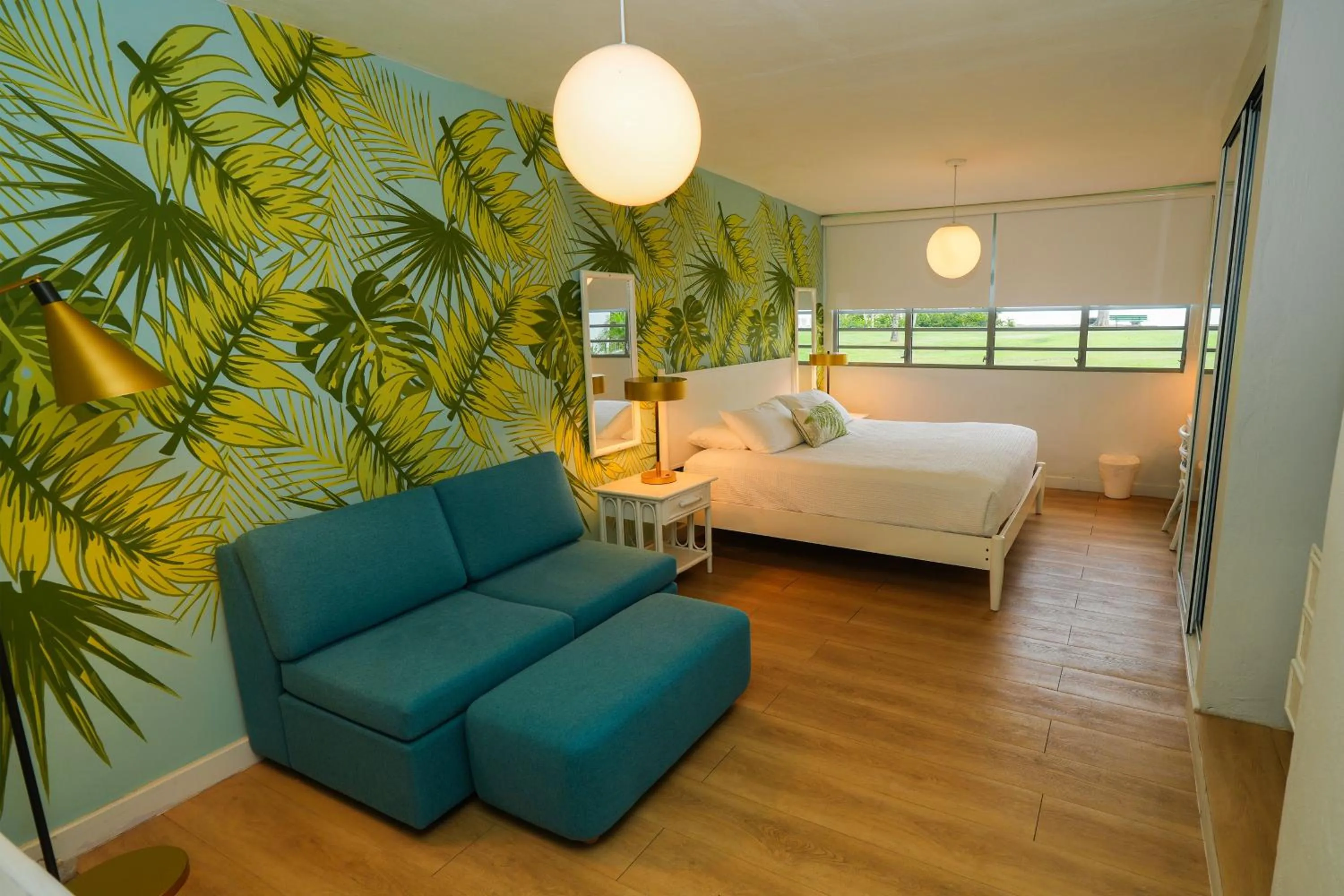 Bed in Rincon of the Seas Grand Caribbean Hotel