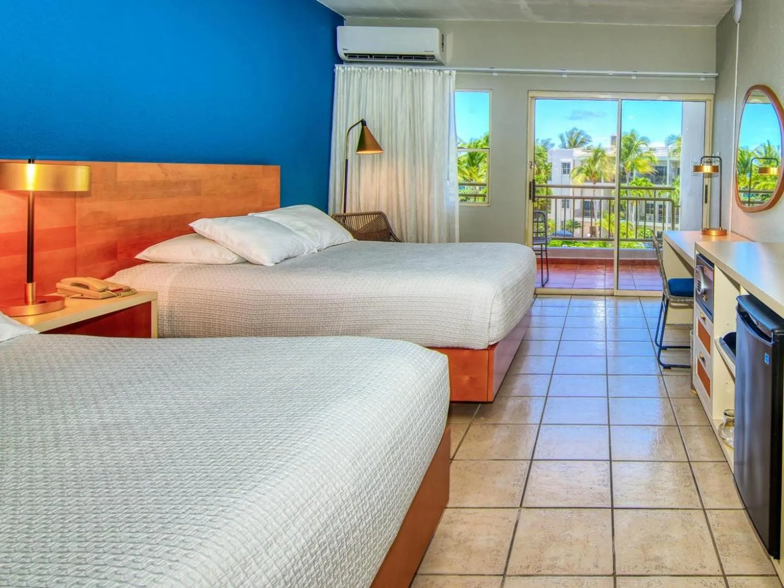 Bed in Rincon of the Seas Grand Caribbean Hotel