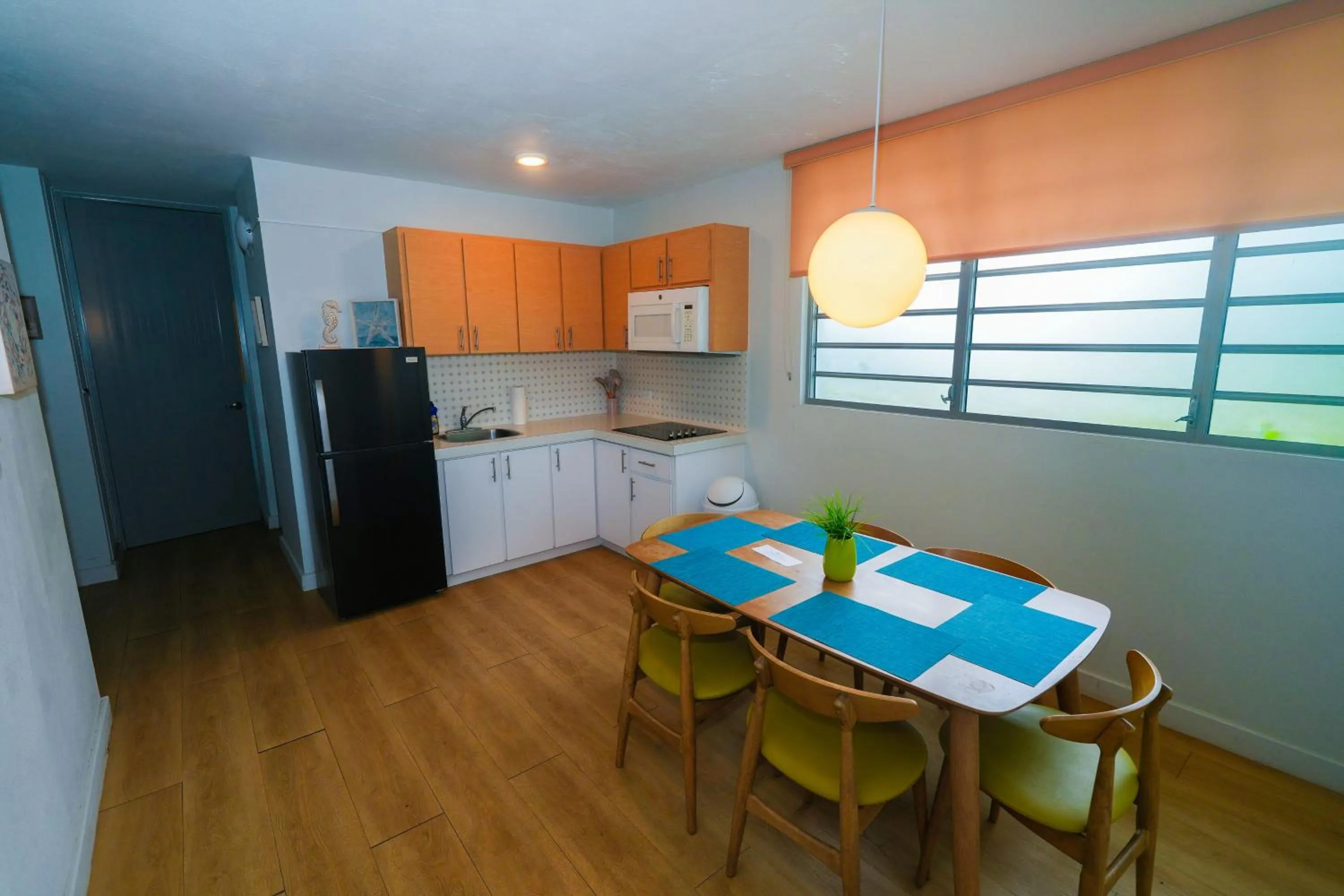 Kitchen or kitchenette in Rincon of the Seas Grand Caribbean Hotel