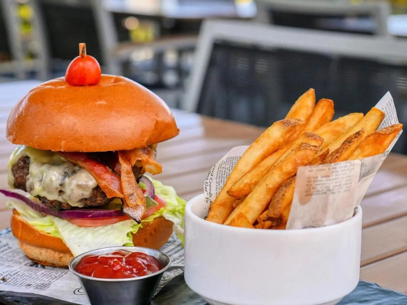 Lounge or bar in Rincon of the Seas Grand Caribbean Hotel